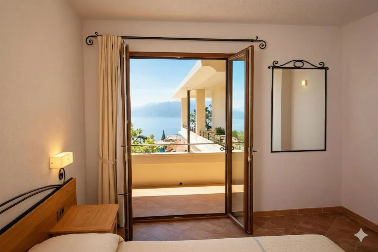 Bed in Hotel Villa Gustui Maris