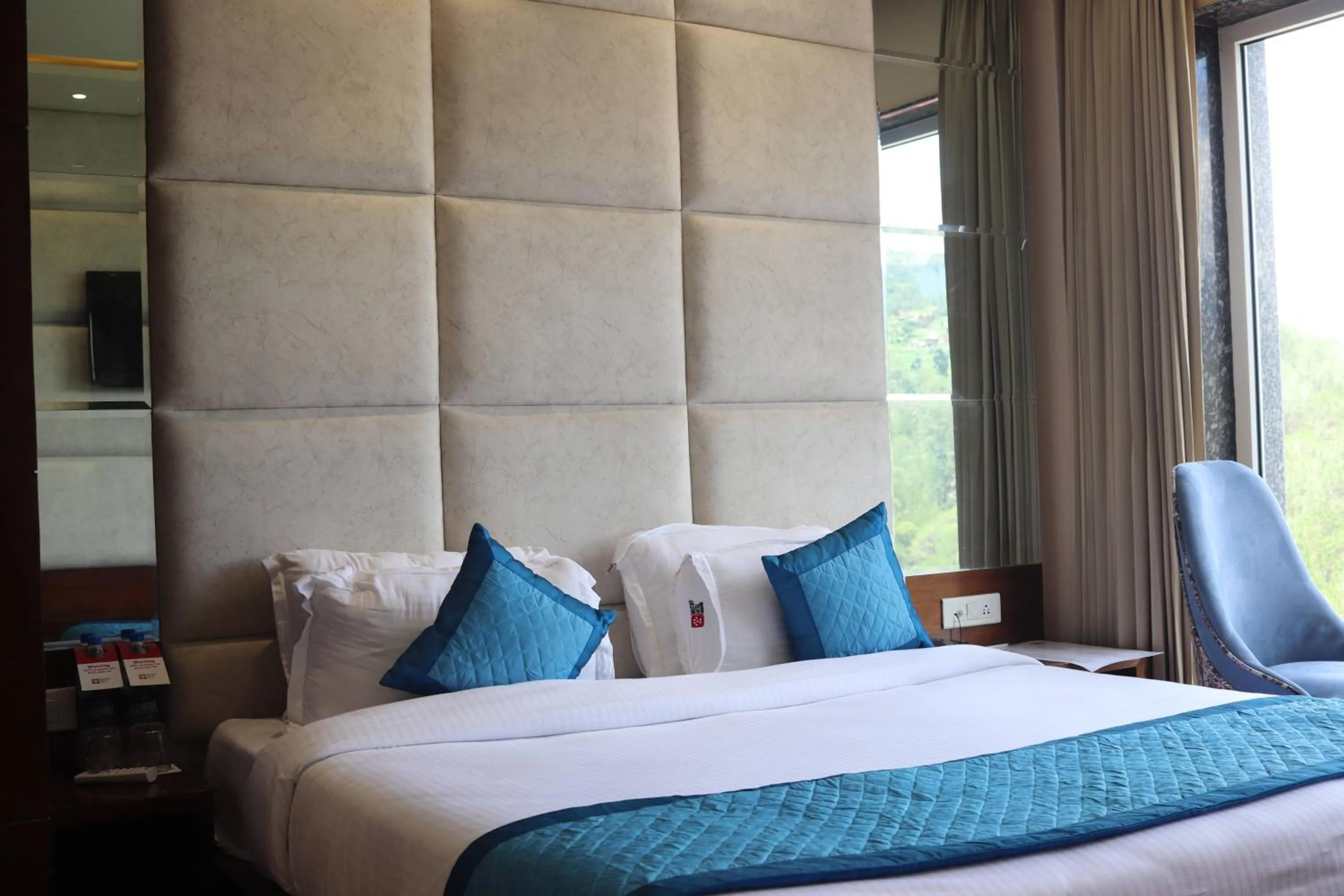 Bed in Mastiff Hotel, Dalhousie