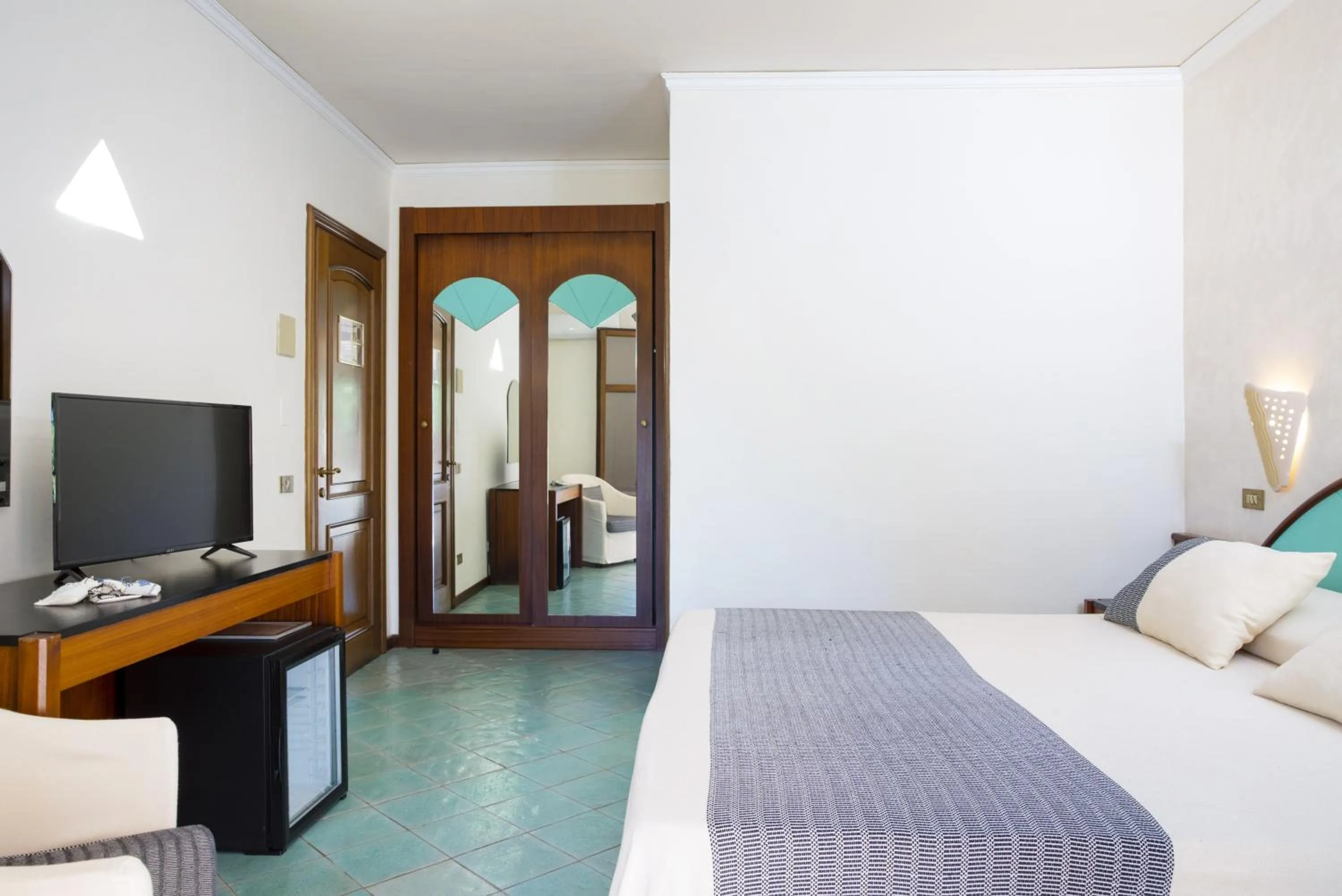 Photo of the whole room, Bed in Hotel la Torre