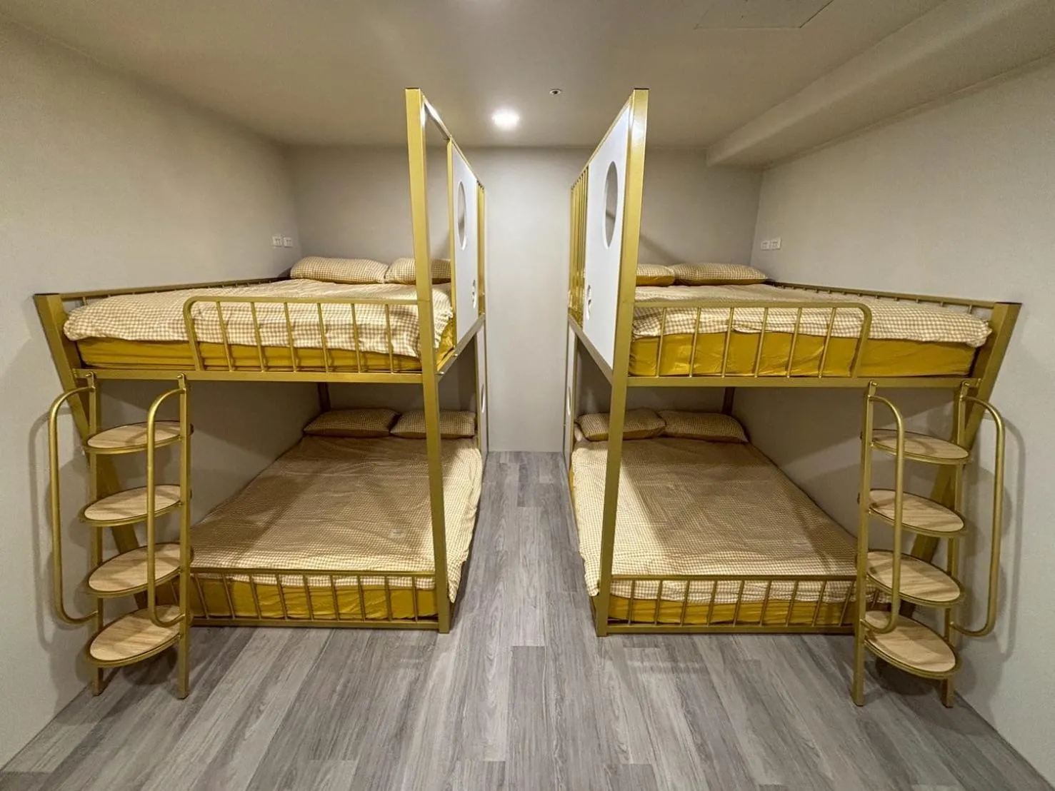 Bed in Formosa 101 Taipei Main Branch