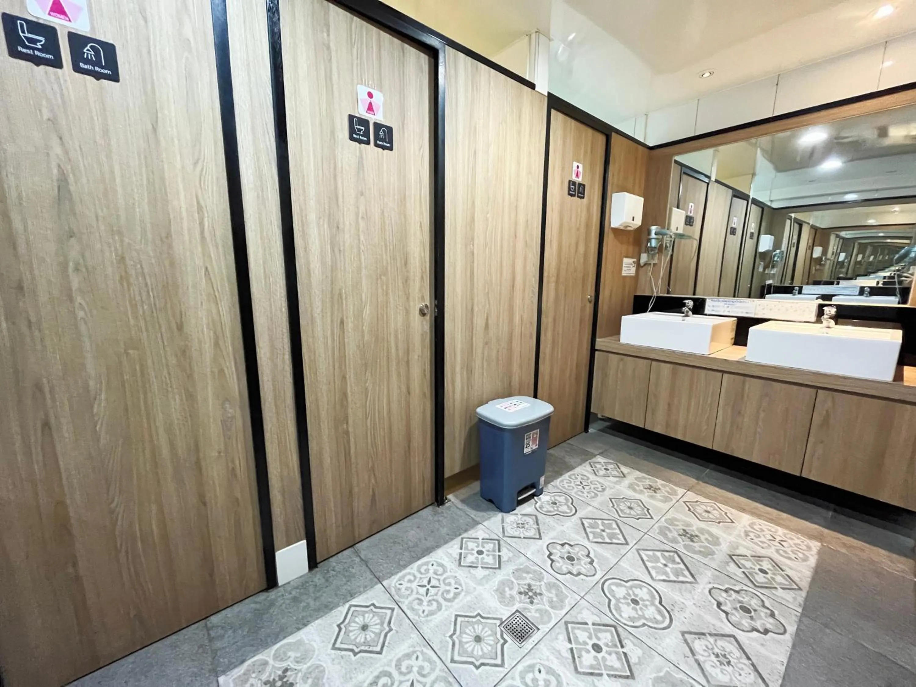 Formosa 101 Taipei Main Branch