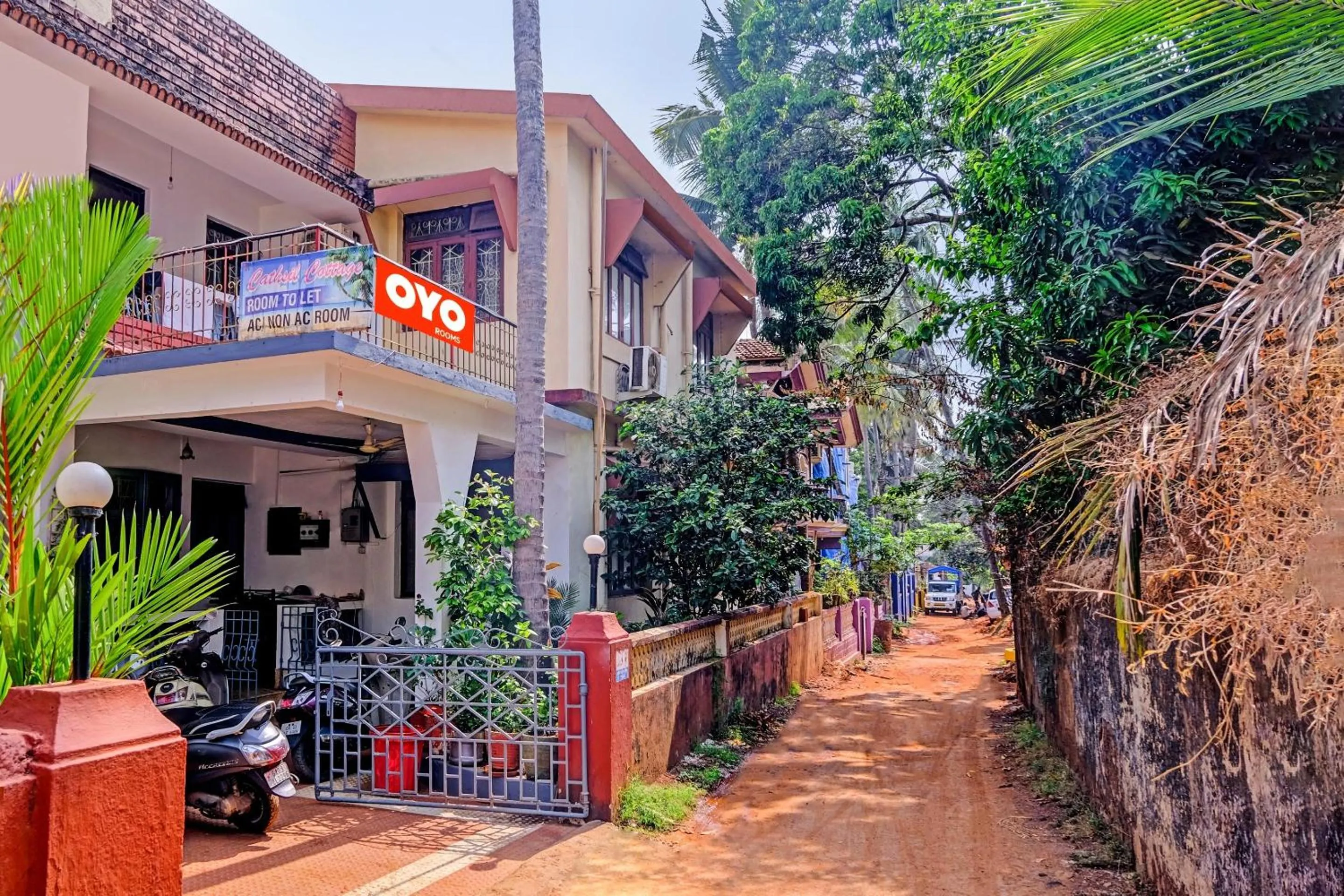 Facade/entrance in Hotel O Cathsil Cottages