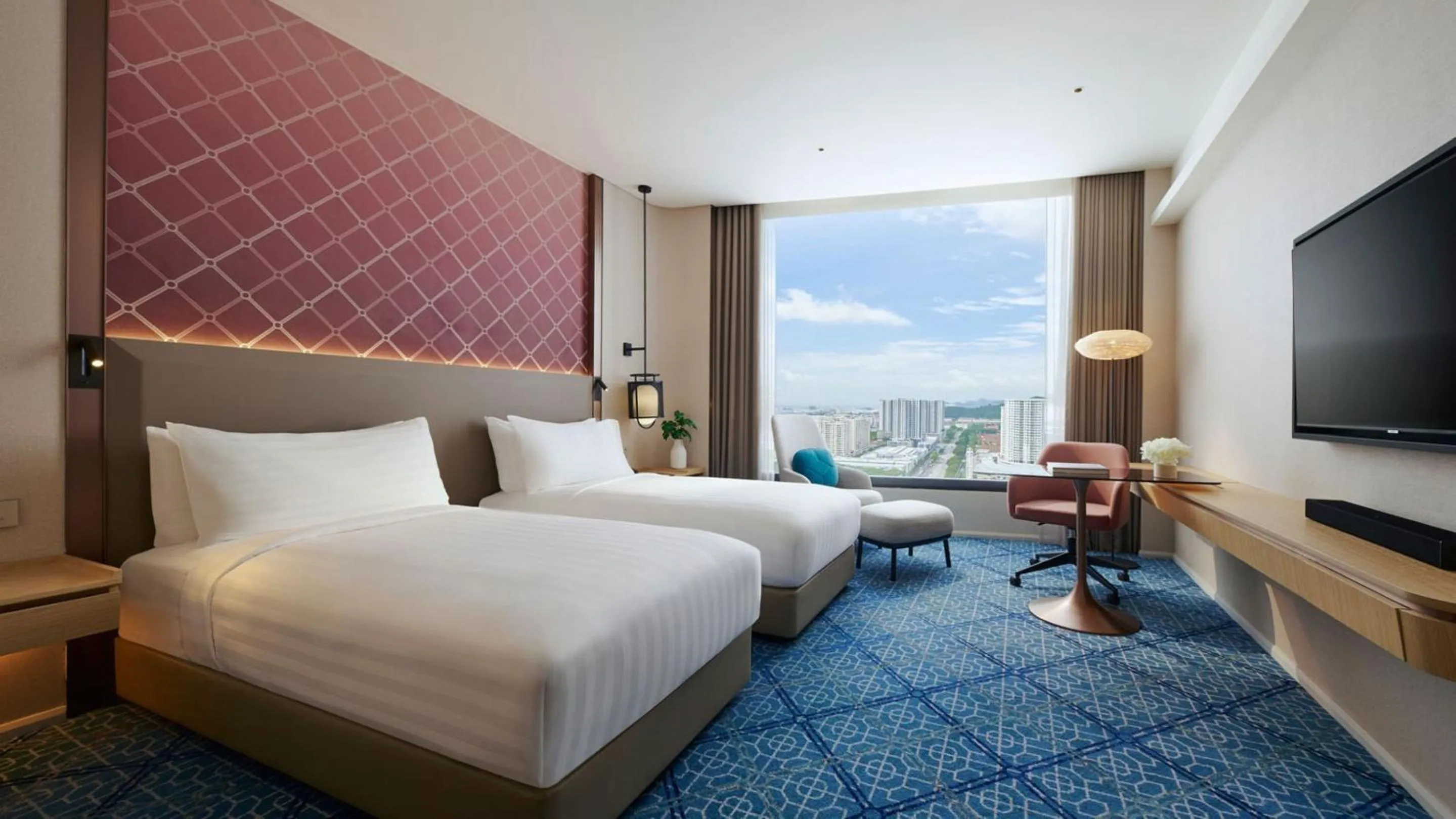 Photo of the whole room, Bed in Amari SPICE Penang