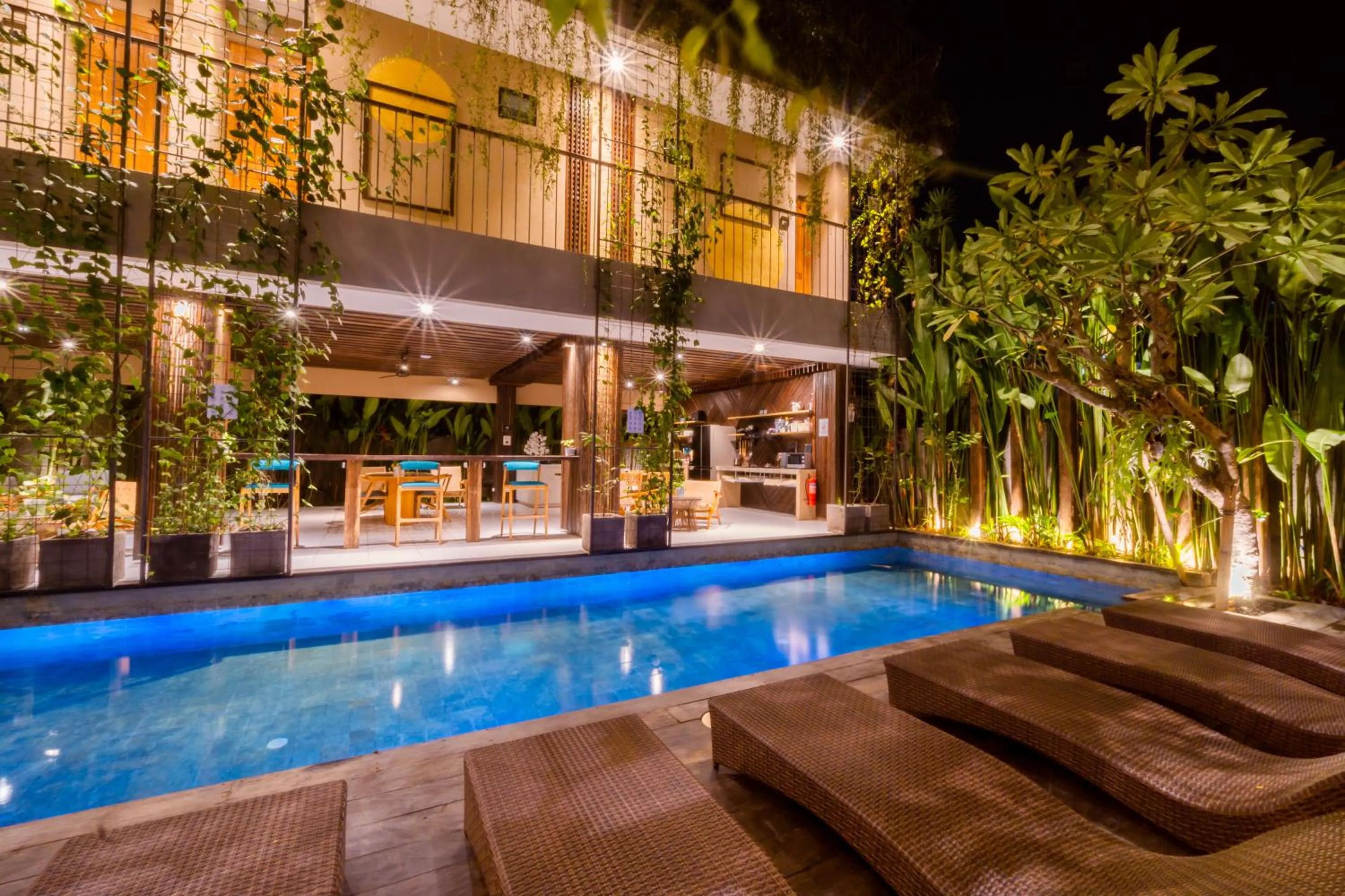 Swimming pool in Tanaga CoLiving