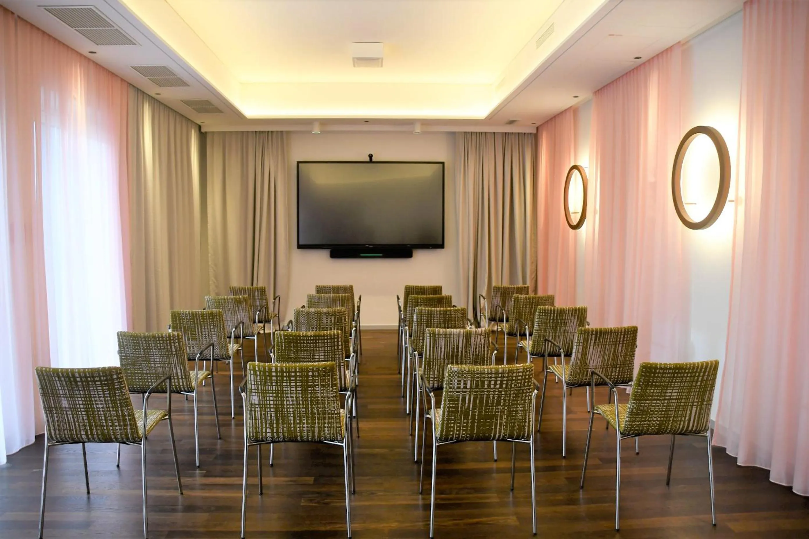 Meeting/conference room in Hotel Le Parc
