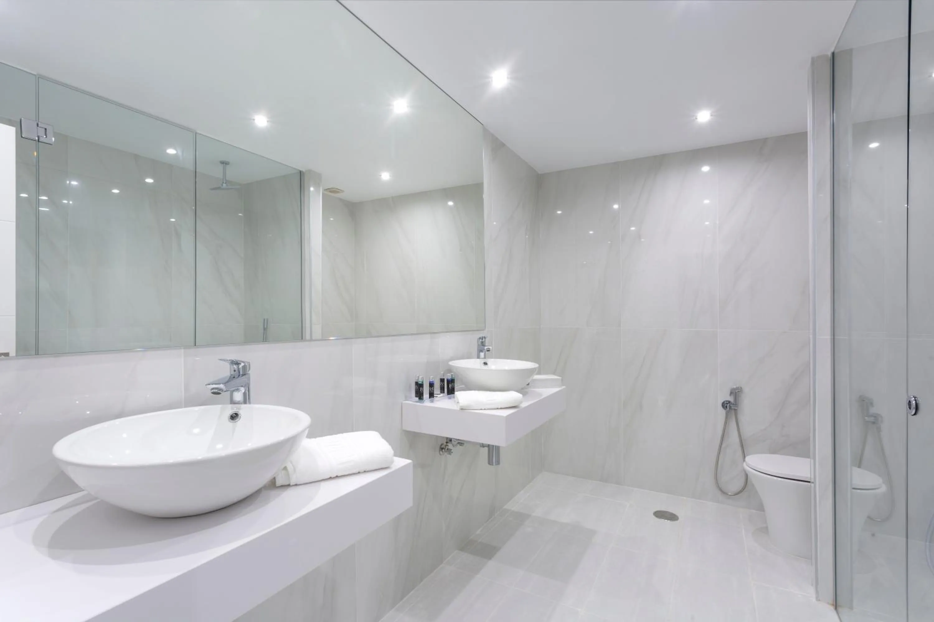 Bathroom in B51 Executive Flats Marbella