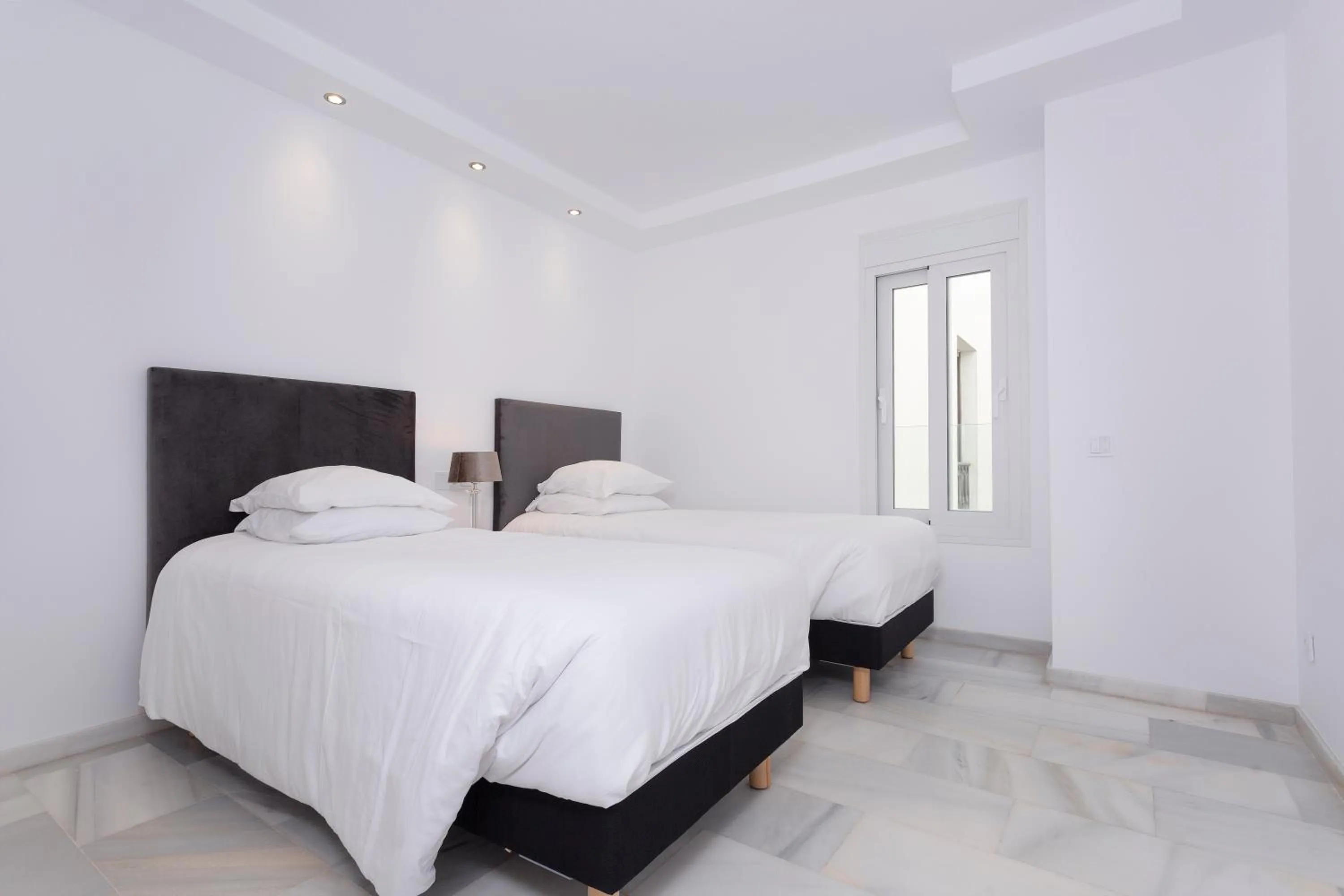 Bedroom, Bed in B51 Executive Flats Marbella