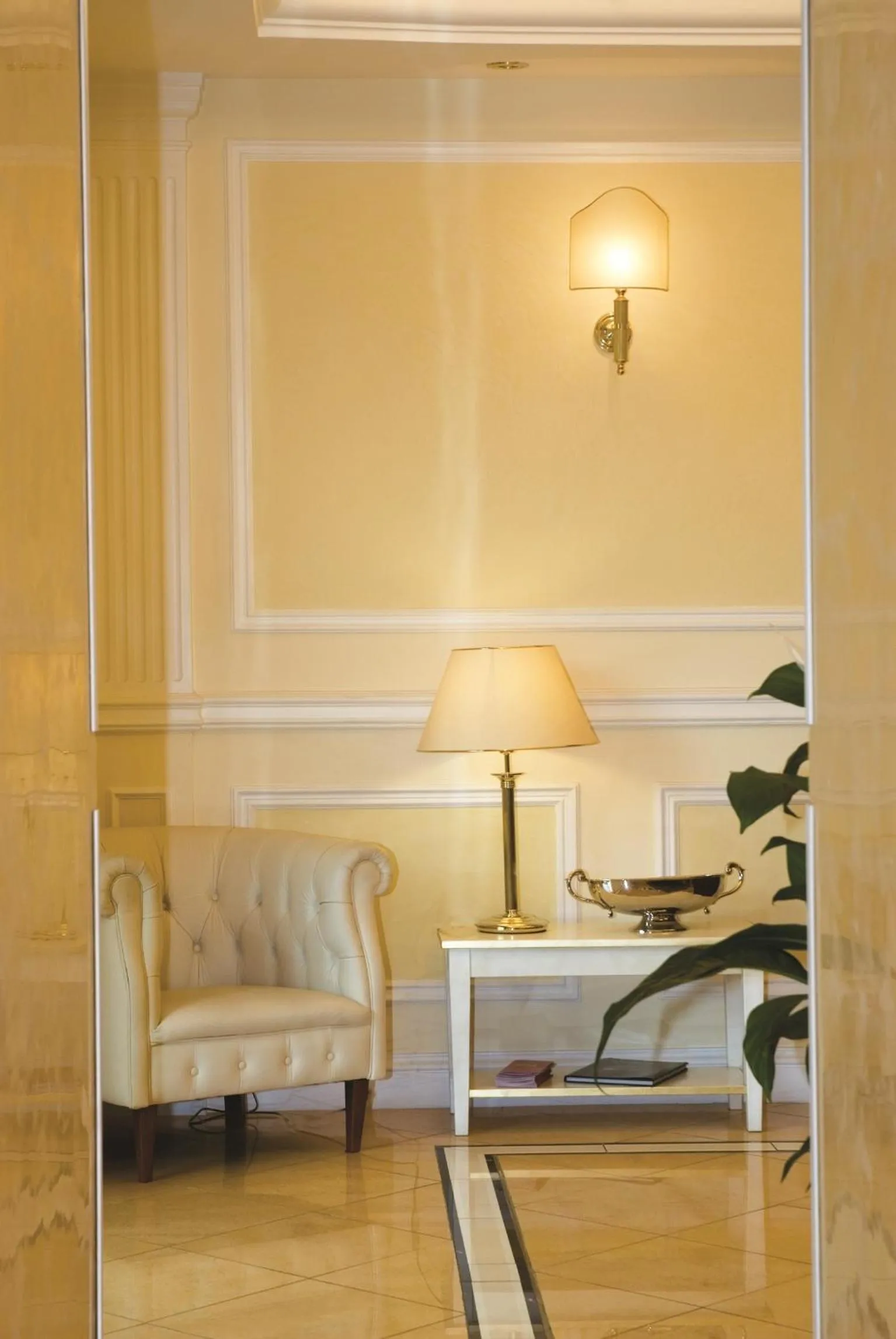 Decorative detail in Relais Hotel Antico Palazzo Rospigliosi