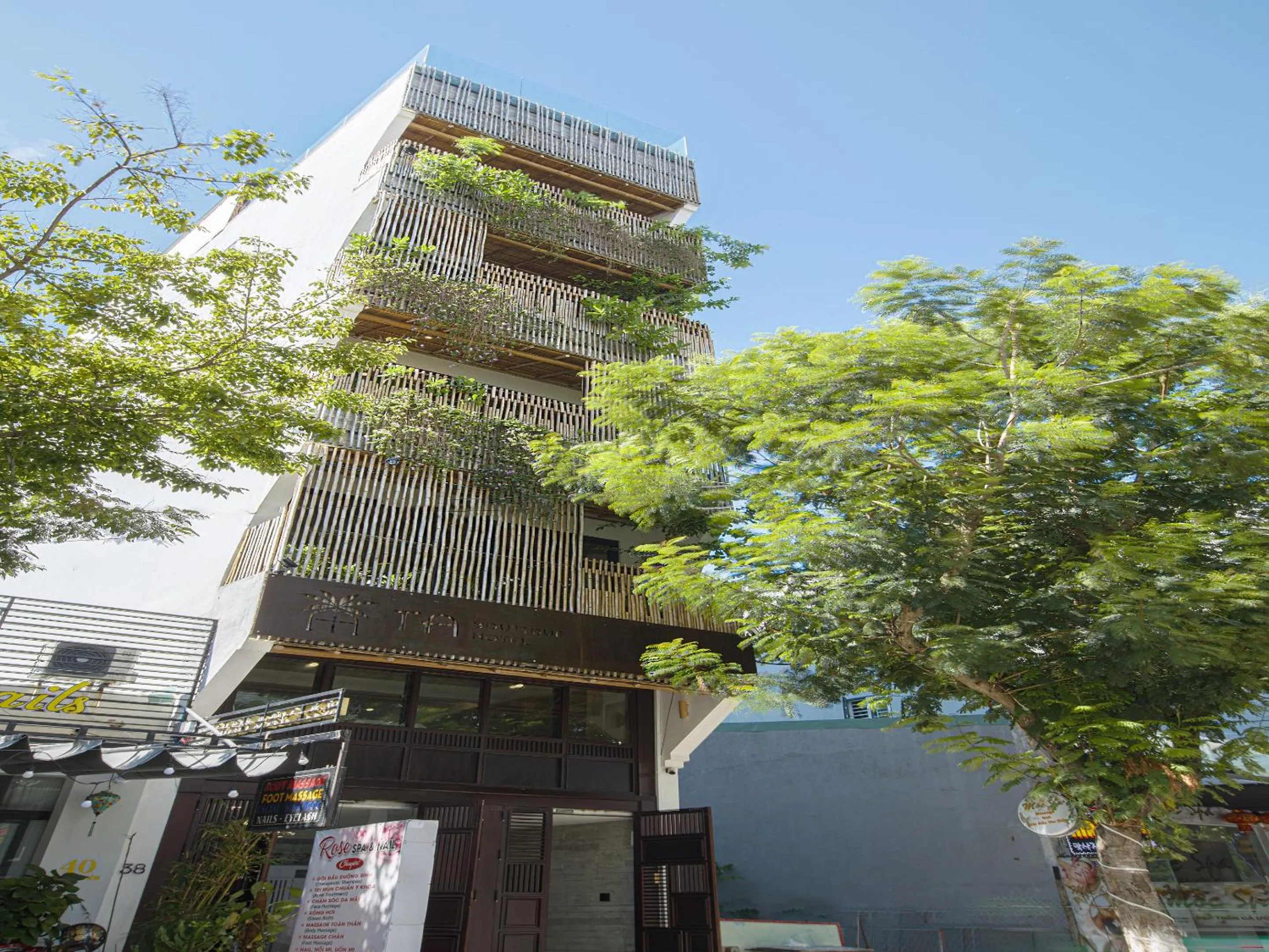 Property building in TA Danang Boutique Hotel