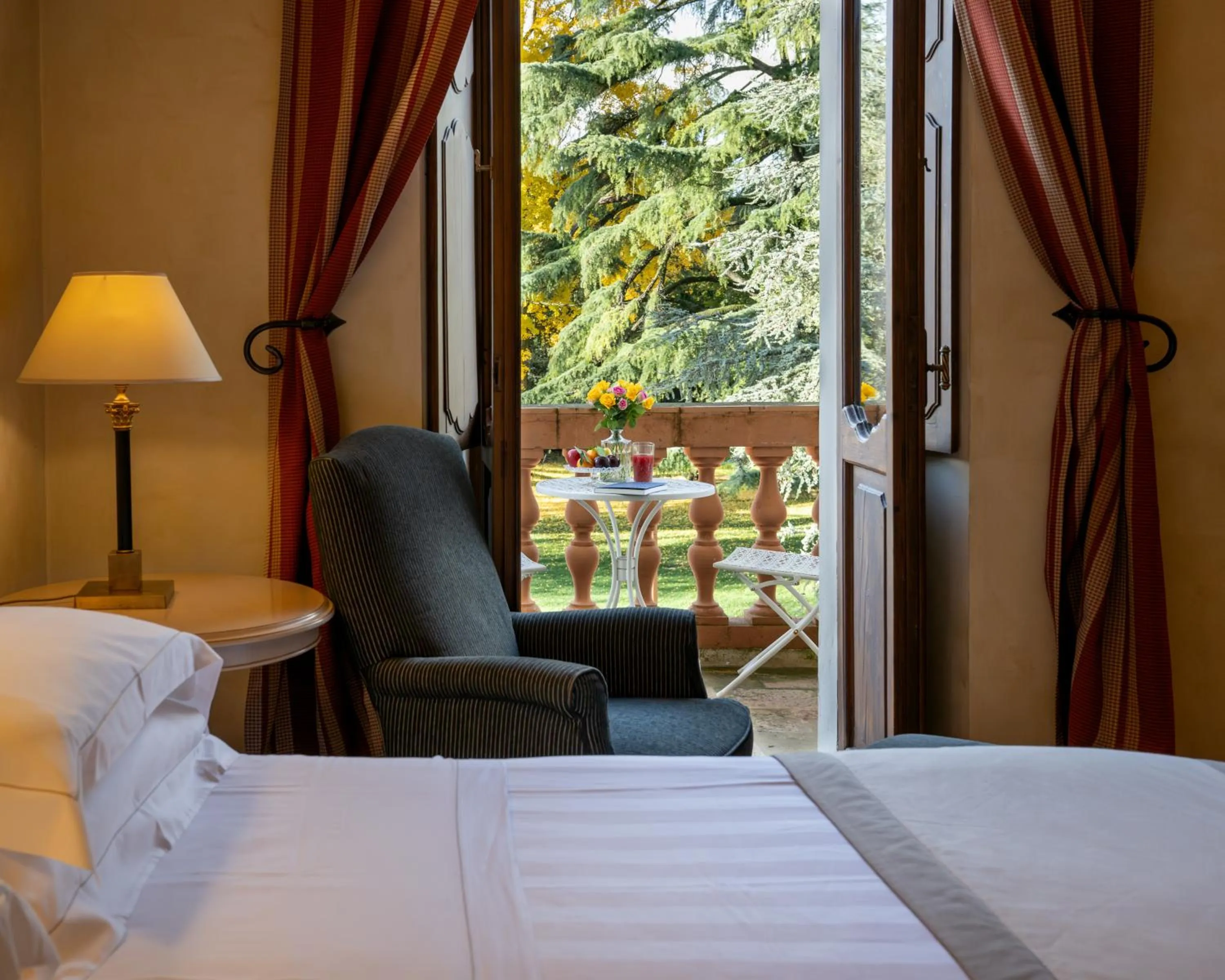 Bedroom, Bed in Posta Donini 1579 - UNA Esperienze