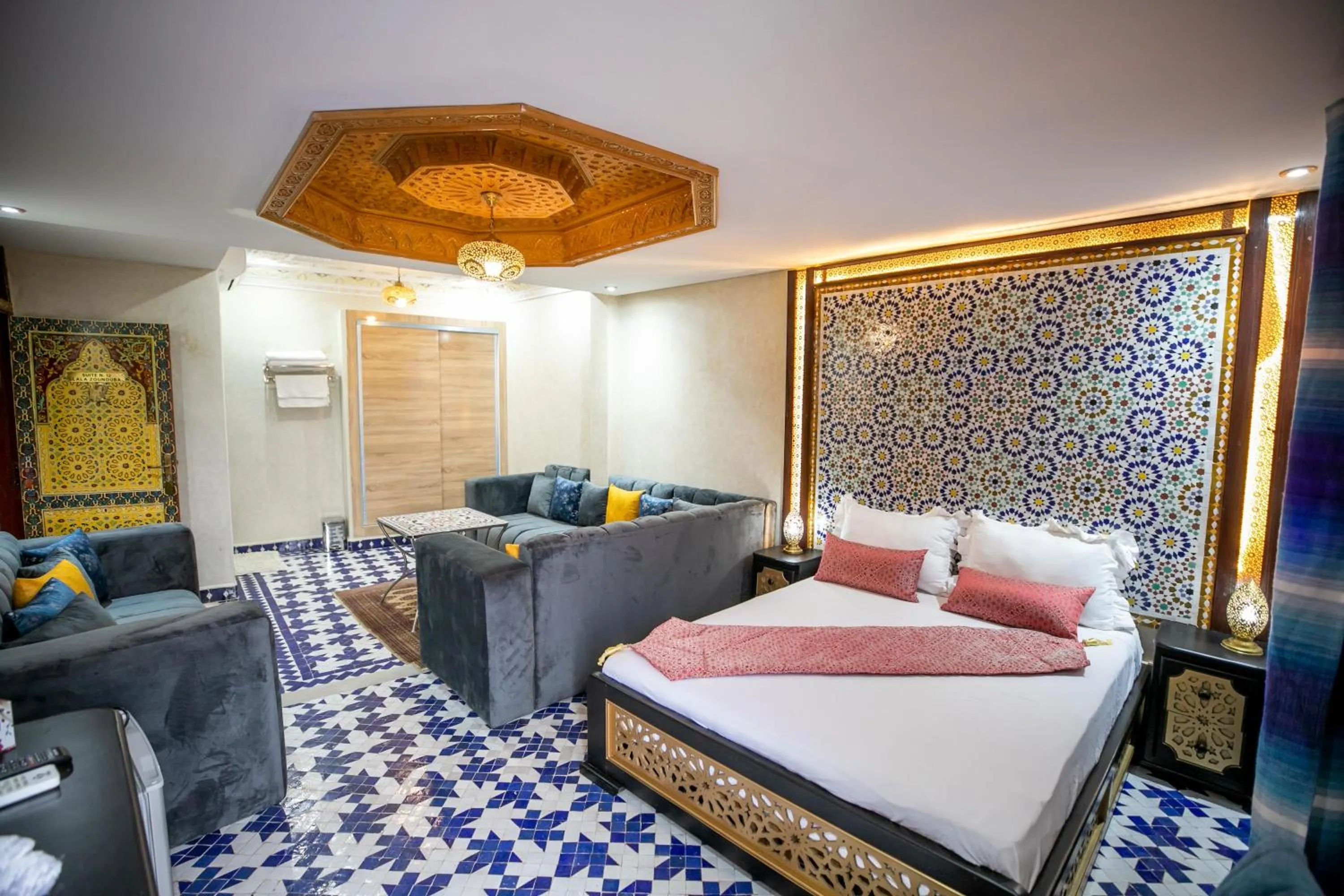 Bed in Hotel & Ryad DALILA