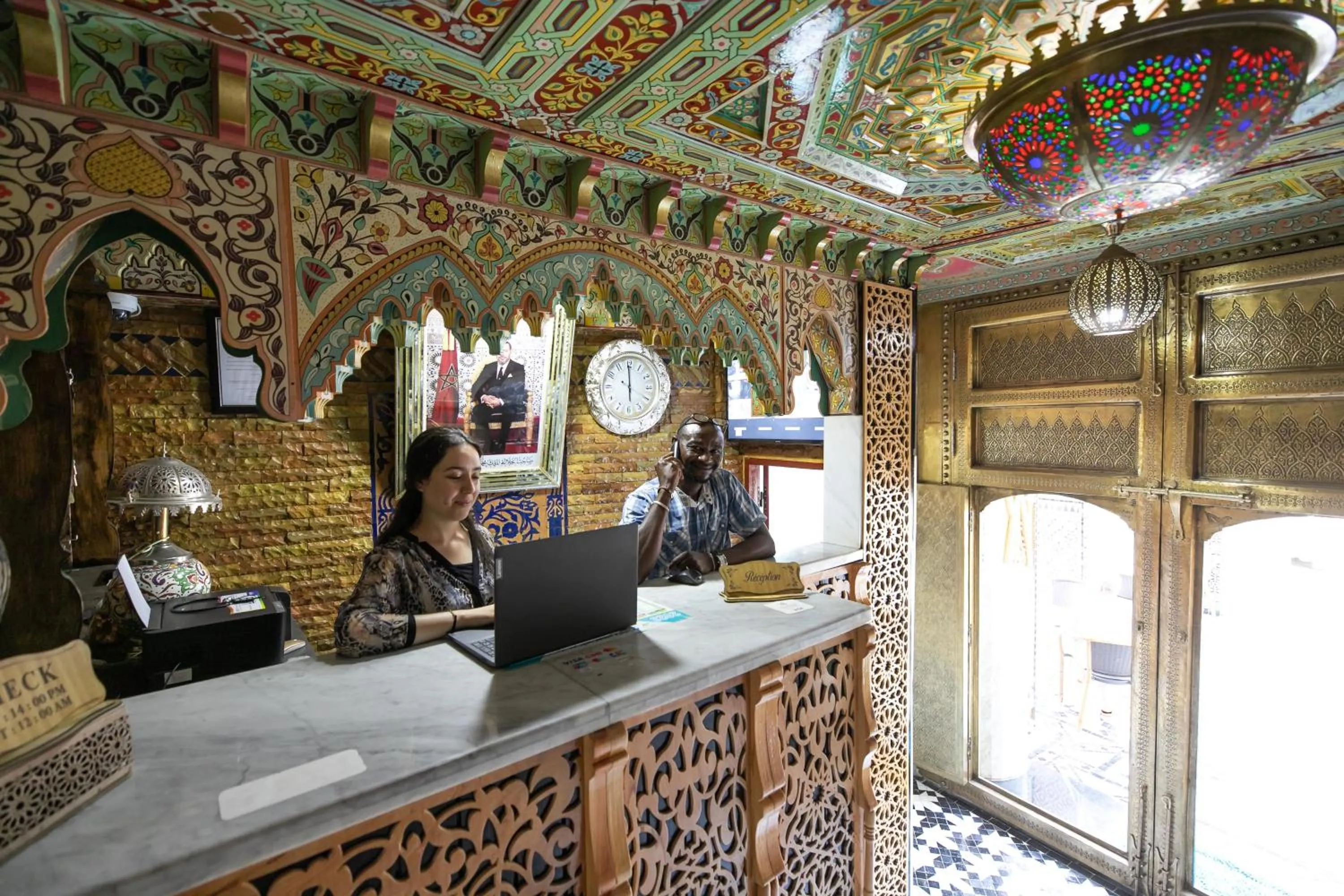 Lobby or reception in Hotel & Ryad DALILA