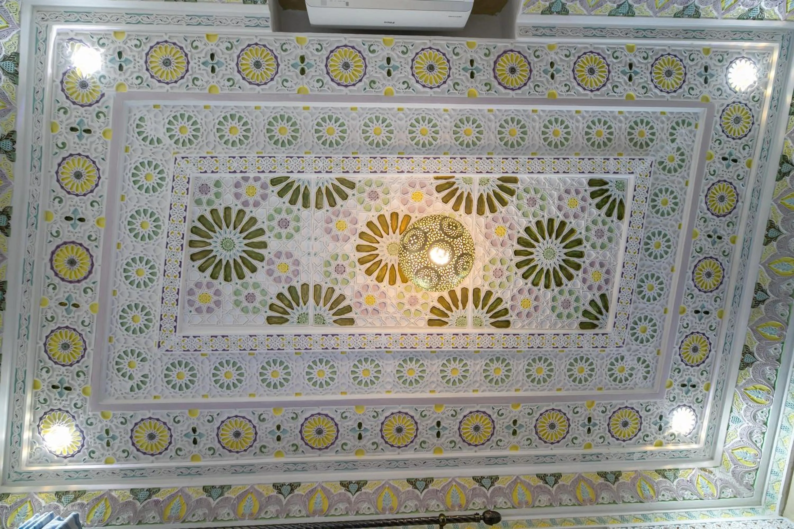Decorative detail in Hotel & Ryad DALILA