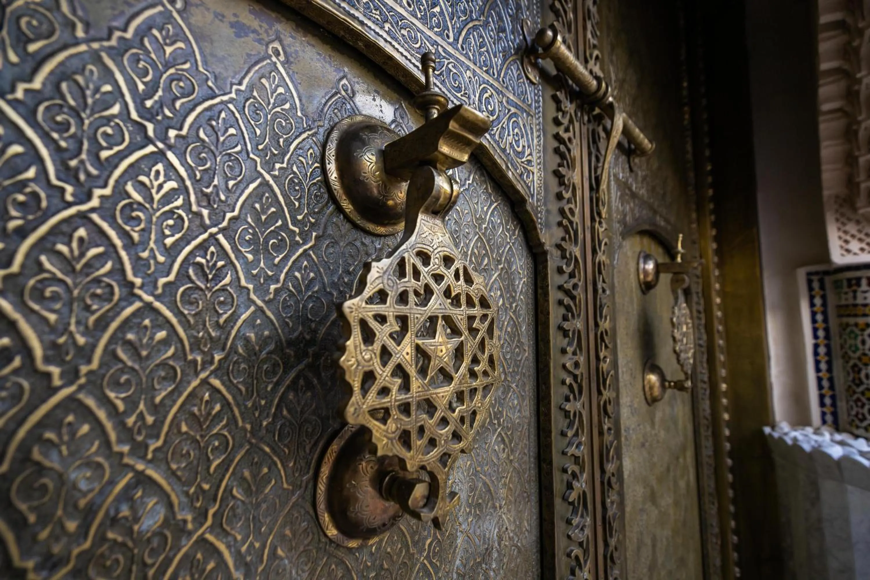 Logo/Certificate/Sign in Hotel & Ryad DALILA