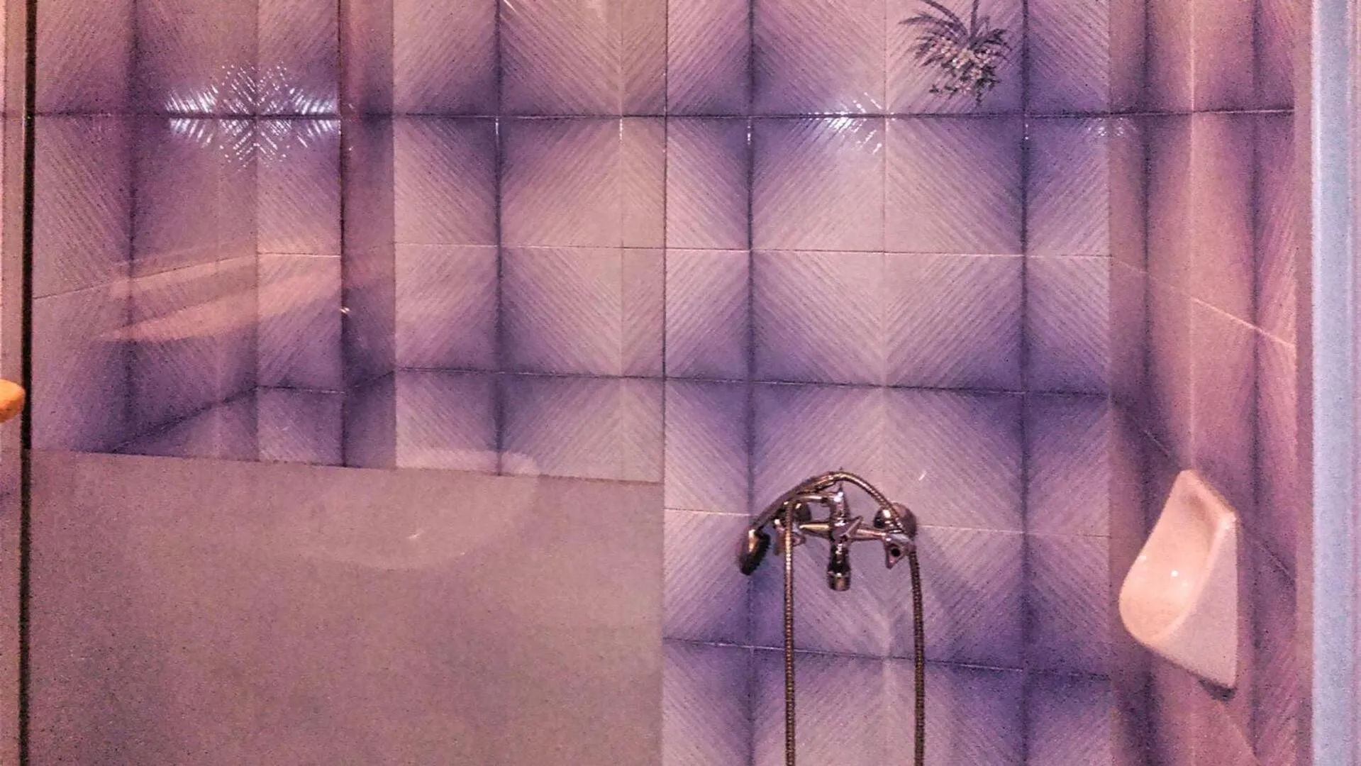 Bathroom in Fotula Studios