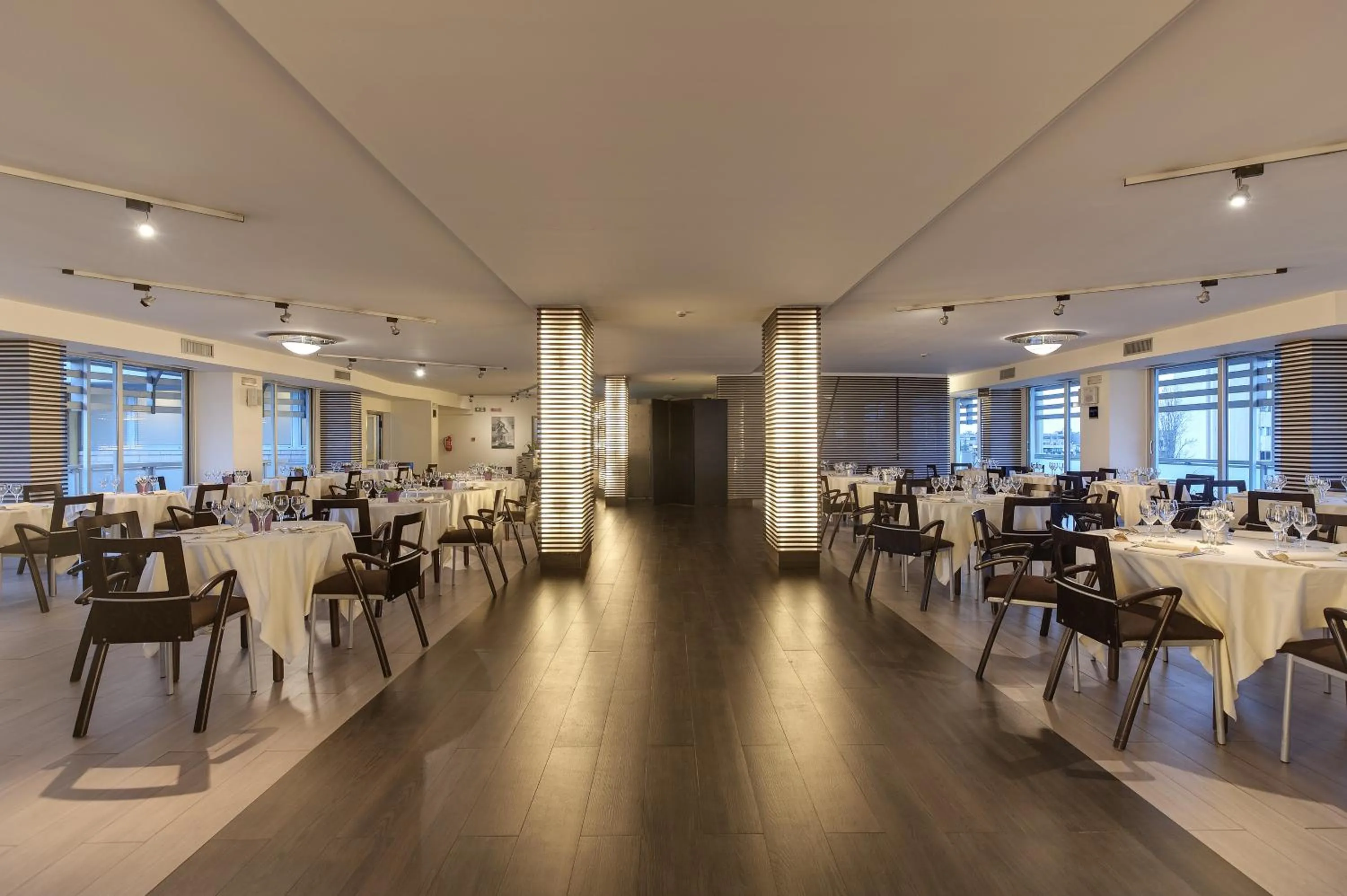 Food and drinks in Occidental Aran Park