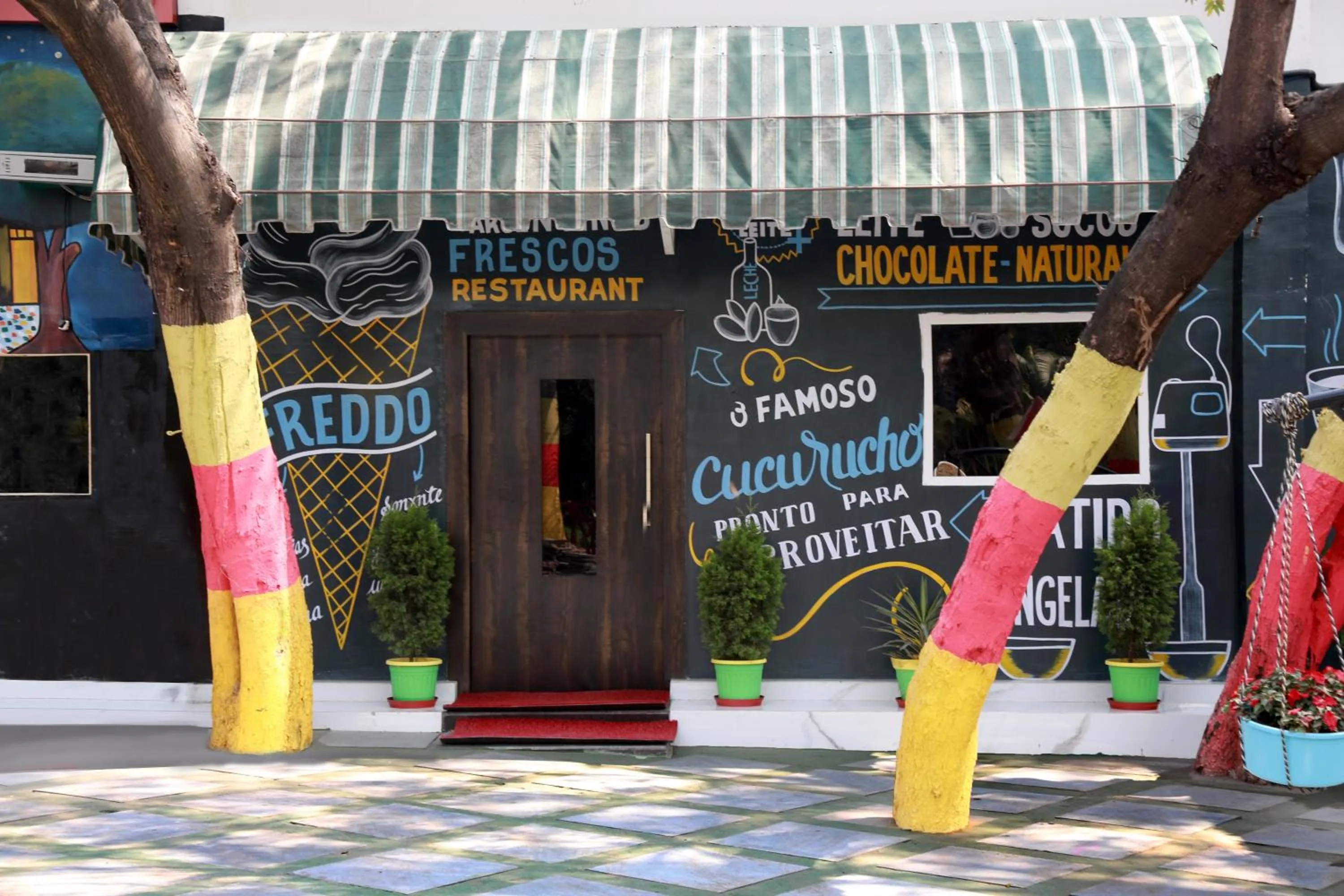 Restaurant/places to eat in Sambodhi Retreat