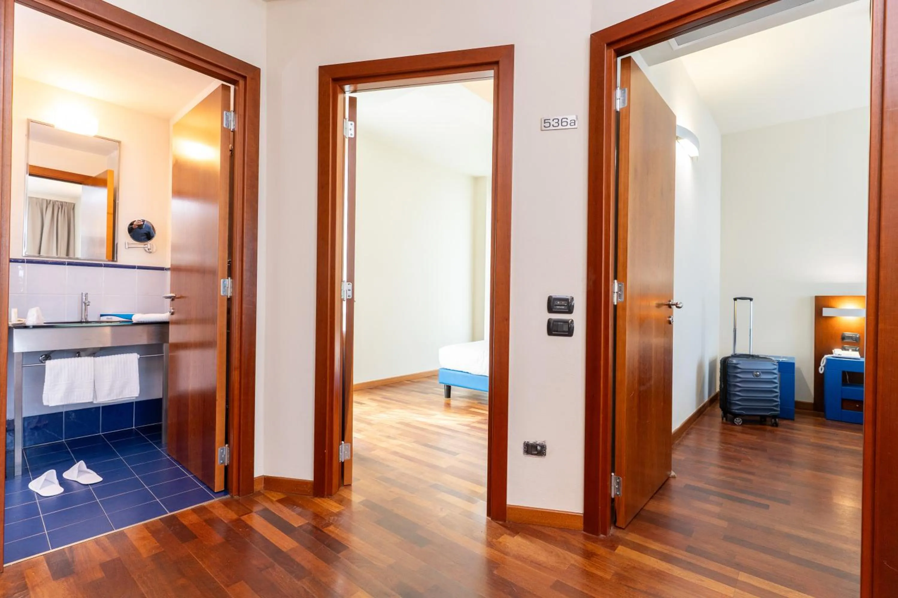 Bedroom, Bed in Hotel Balance