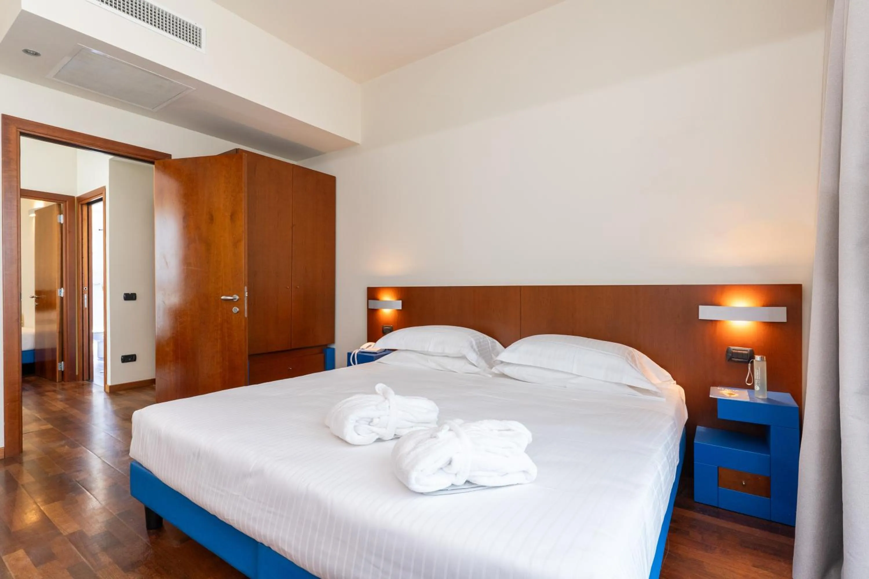 Bedroom, Bed in Hotel Balance