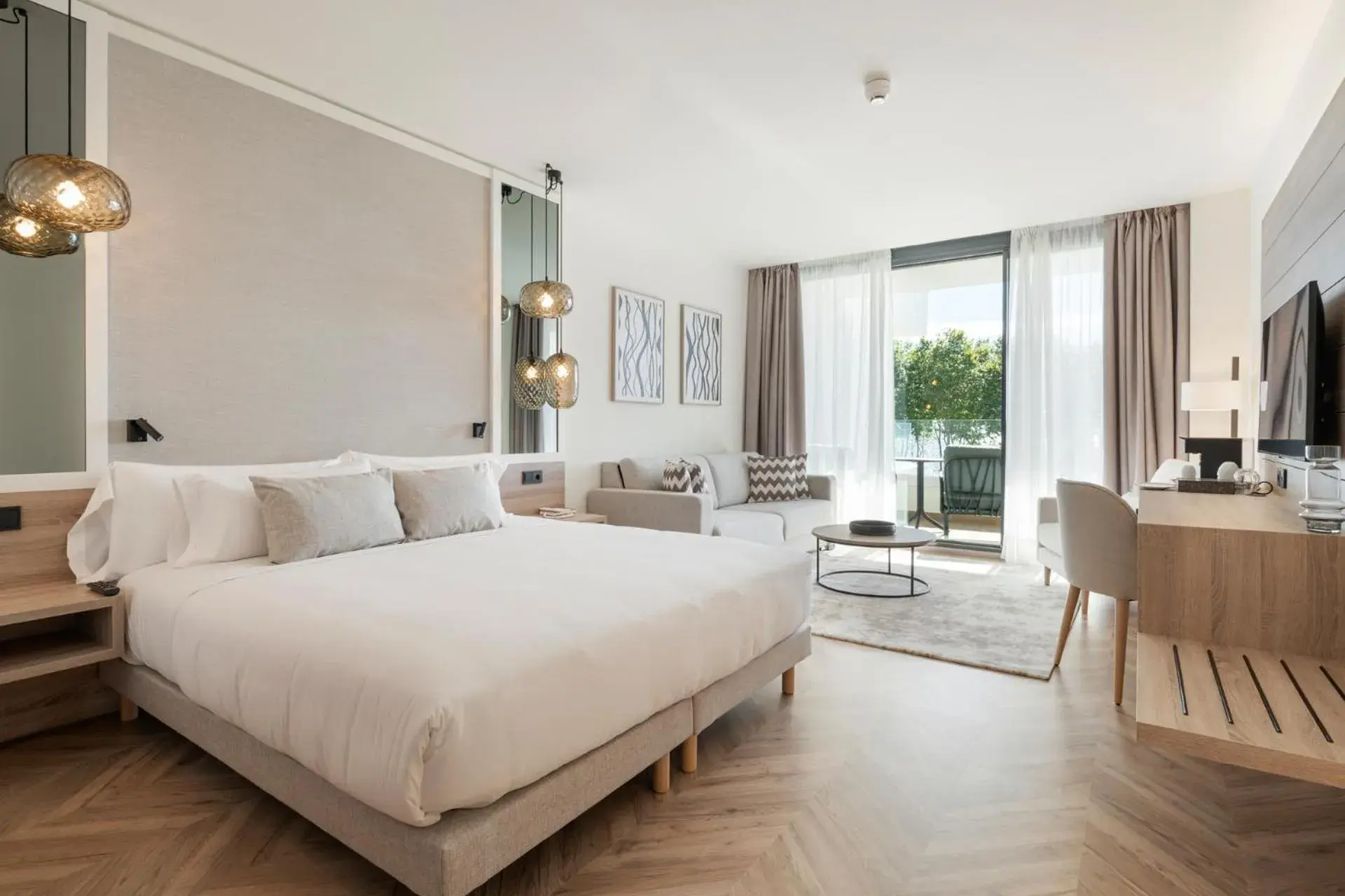 Double Room with Spa Access in Attica21 Vigo 4 Superior Double Room with Spa Access in Attica21 Vigo 4 Superior