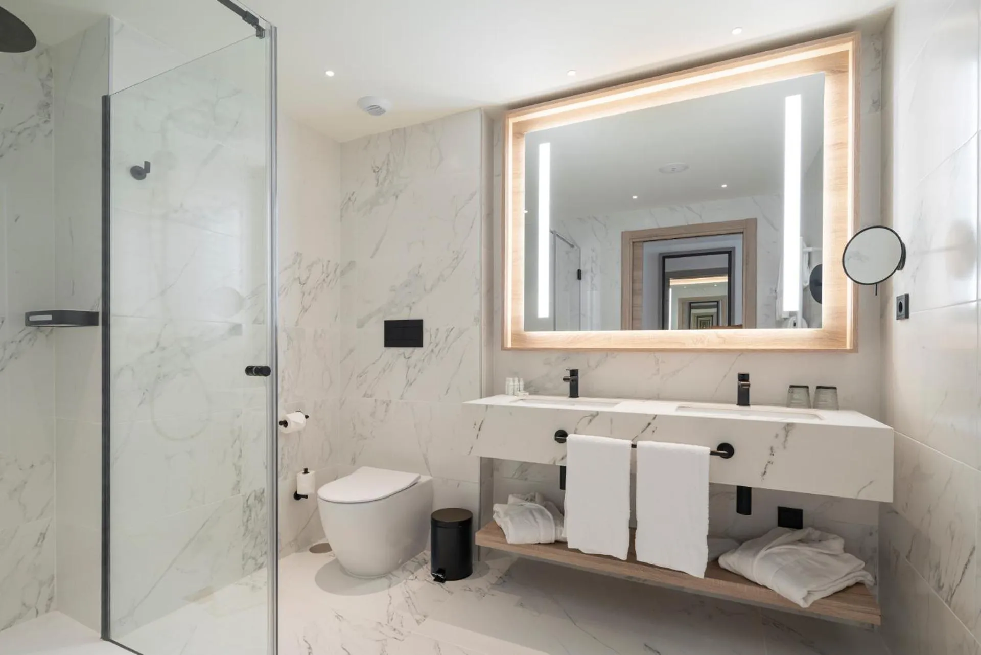 Attica21 Vigo 4 Superior