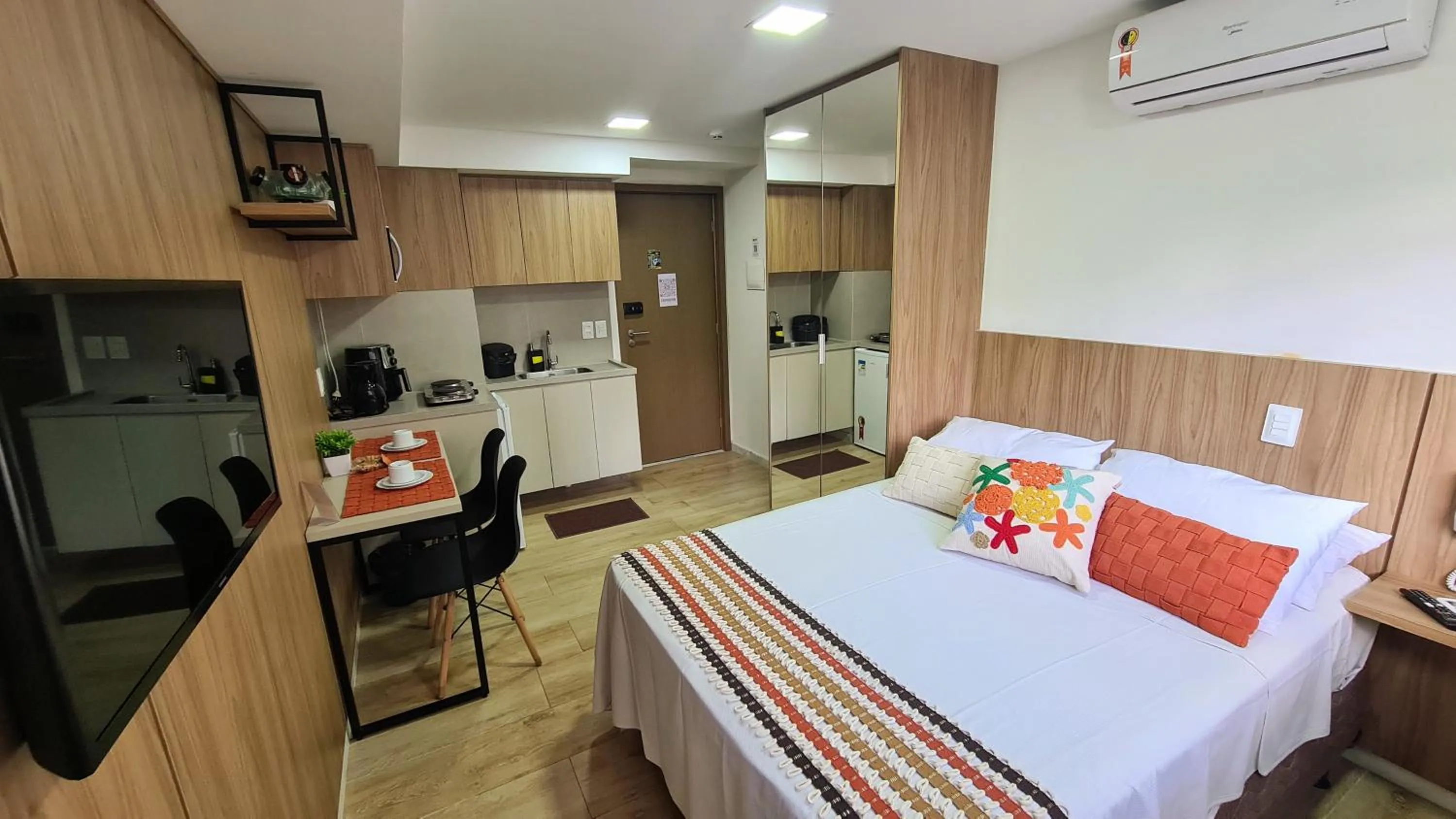 Bedroom, Bed in Flats Bauten Cabo Branco