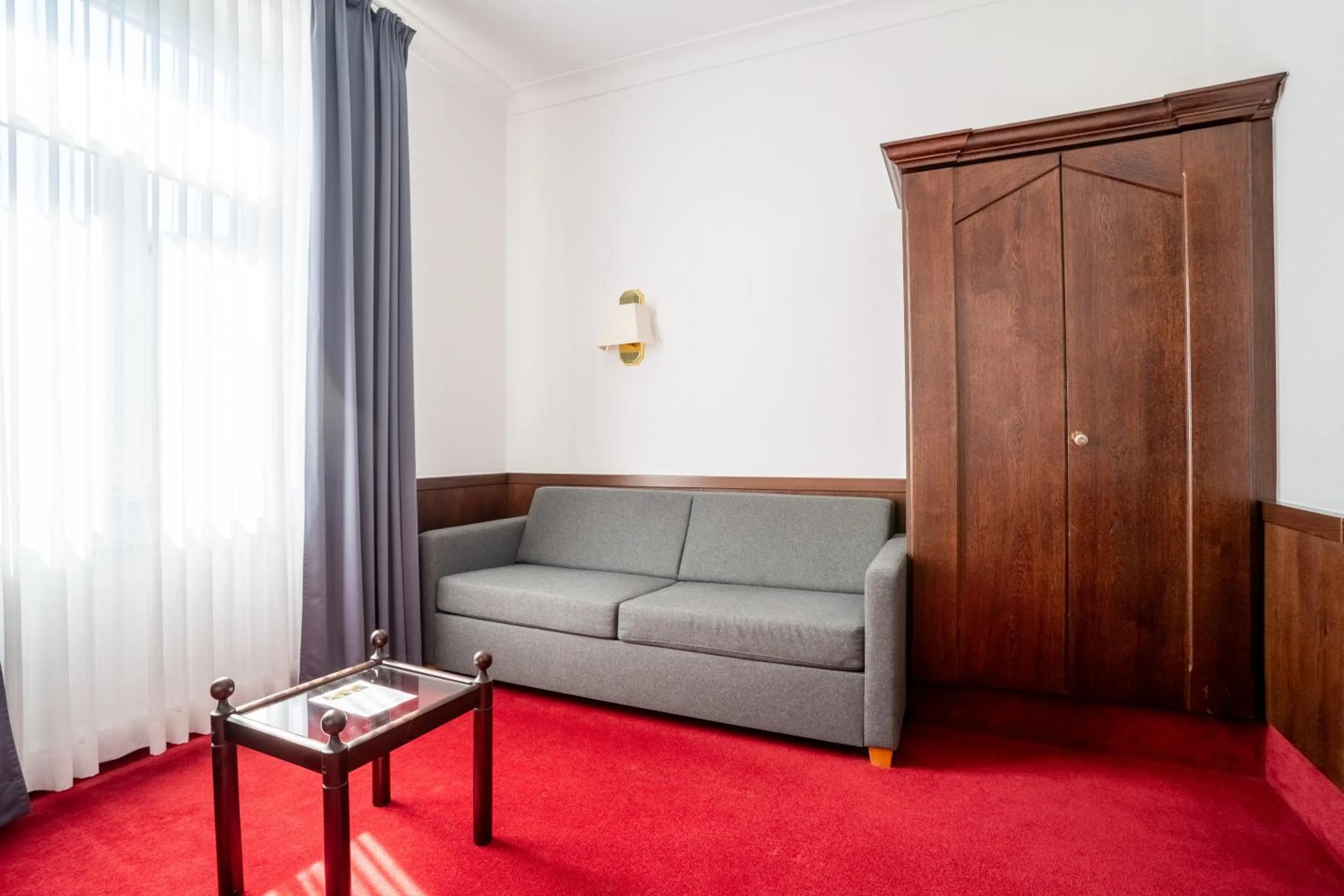 Seating area in Hotel zum Ritter St Georg - Oldest Residential Building in Heidelberg since 1592