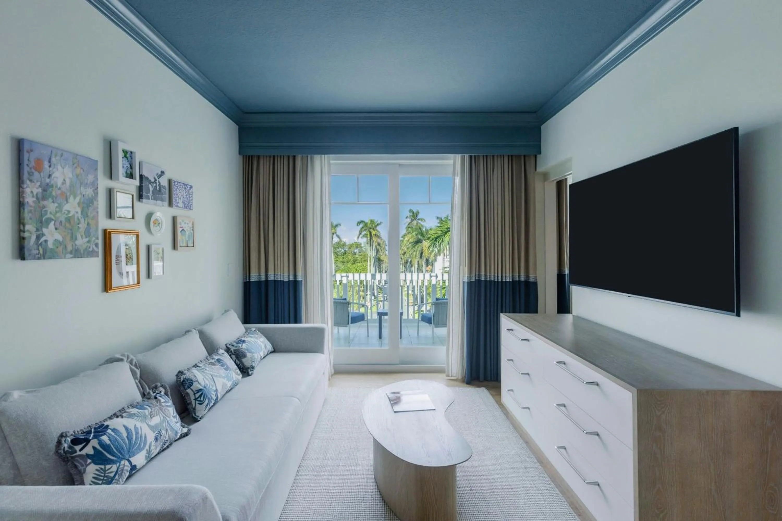Bedroom, Bed in The Seagate Hotel, Golf & Beach Club, Autograph Collection