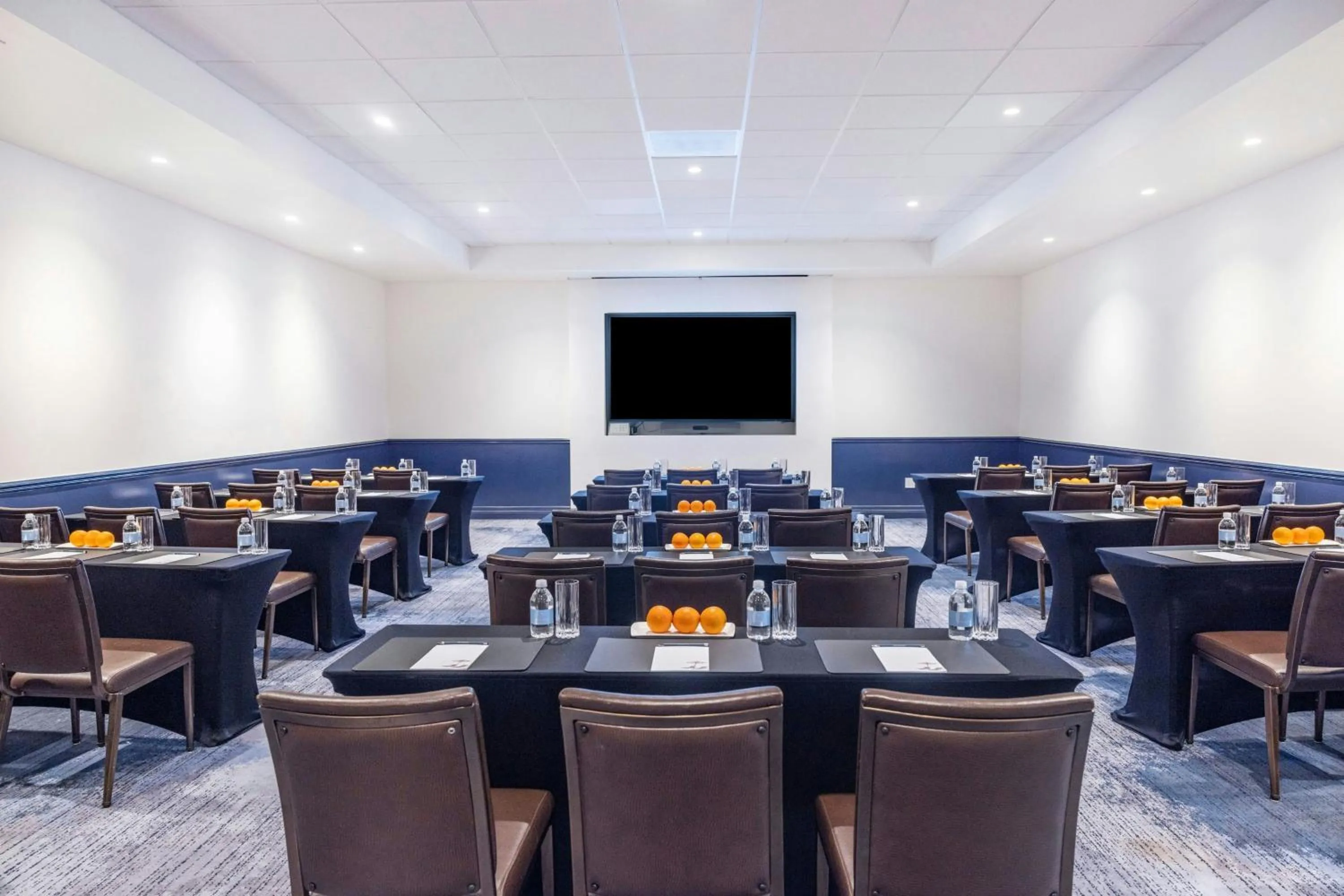 Meeting/conference room in The Seagate Hotel, Golf & Beach Club, Autograph Collection