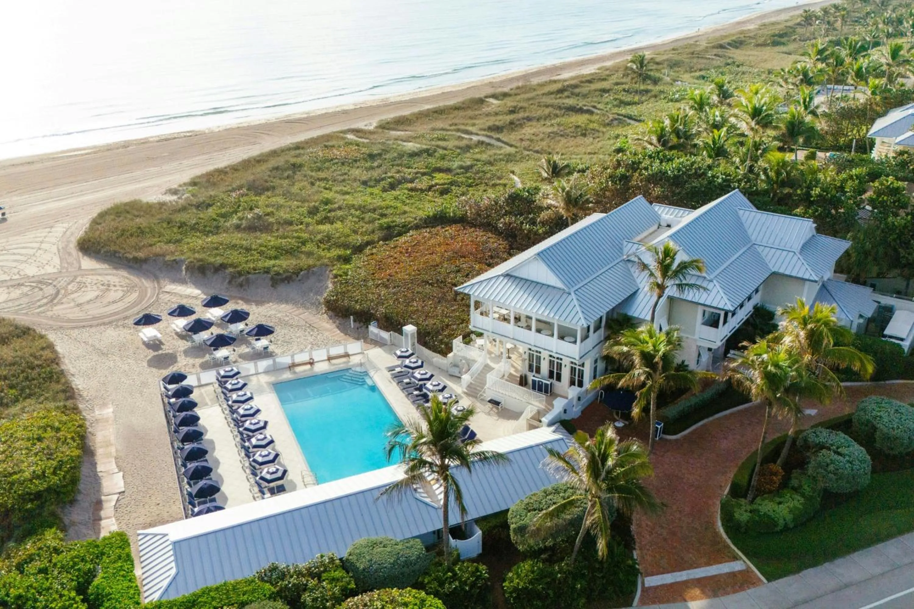 Beach in The Seagate Hotel, Golf & Beach Club, Autograph Collection