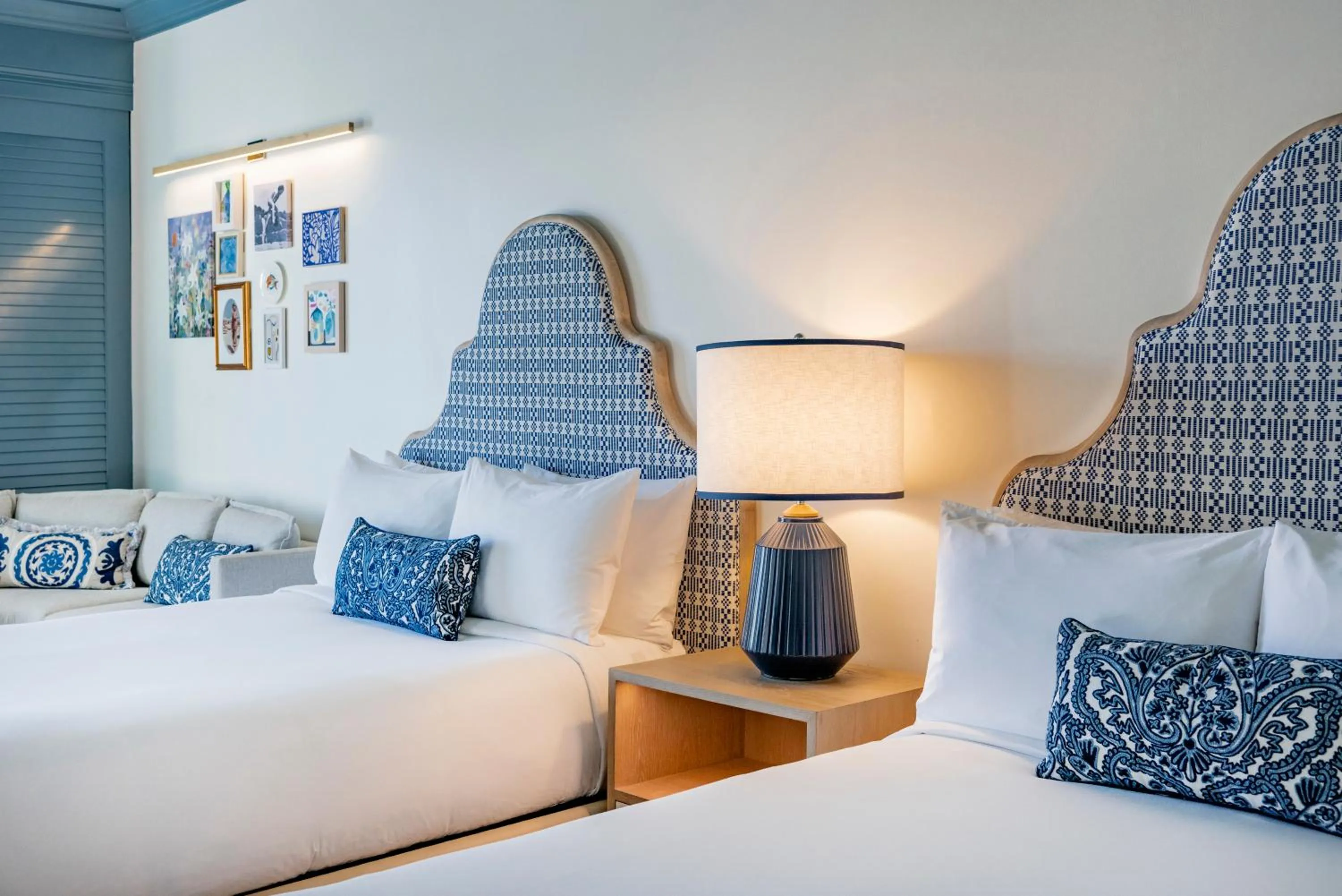 Bed in The Seagate Hotel, Golf & Beach Club, Autograph Collection