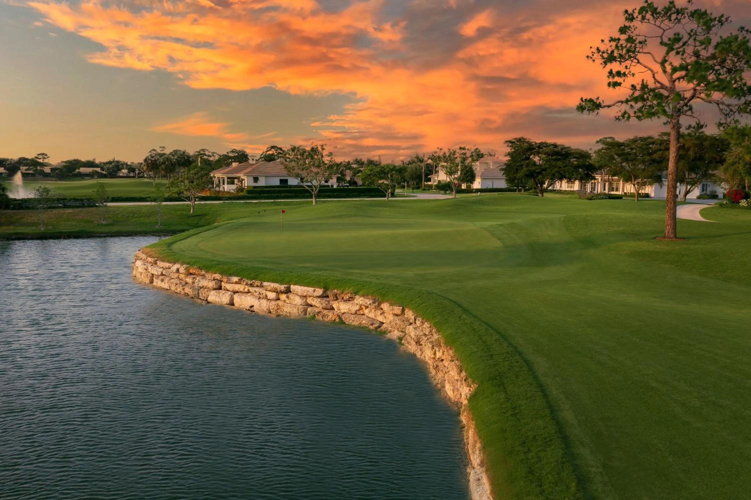 Golfcourse in The Seagate Hotel, Golf & Beach Club, Autograph Collection