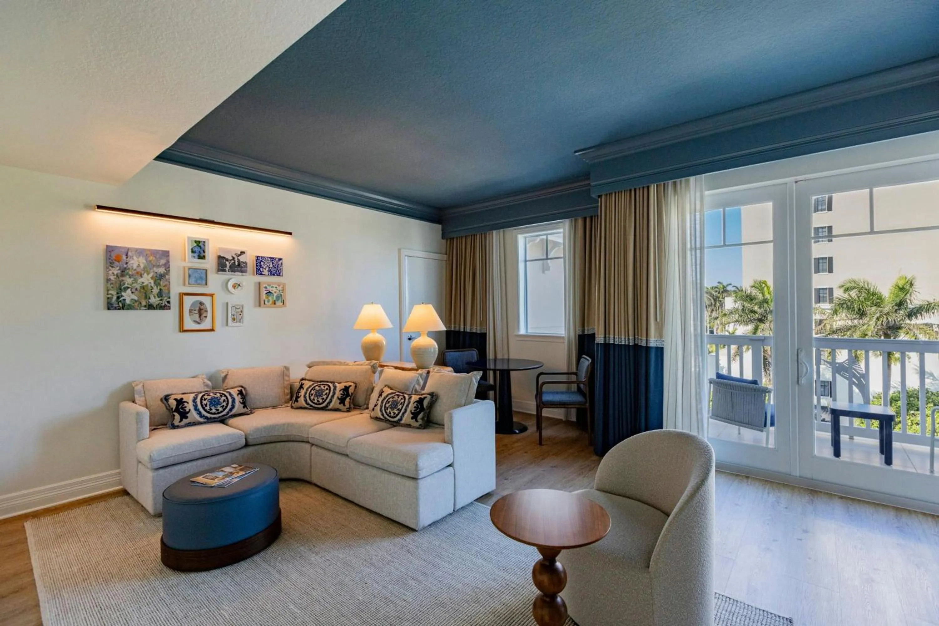 Bedroom in The Seagate Hotel, Golf & Beach Club, Autograph Collection