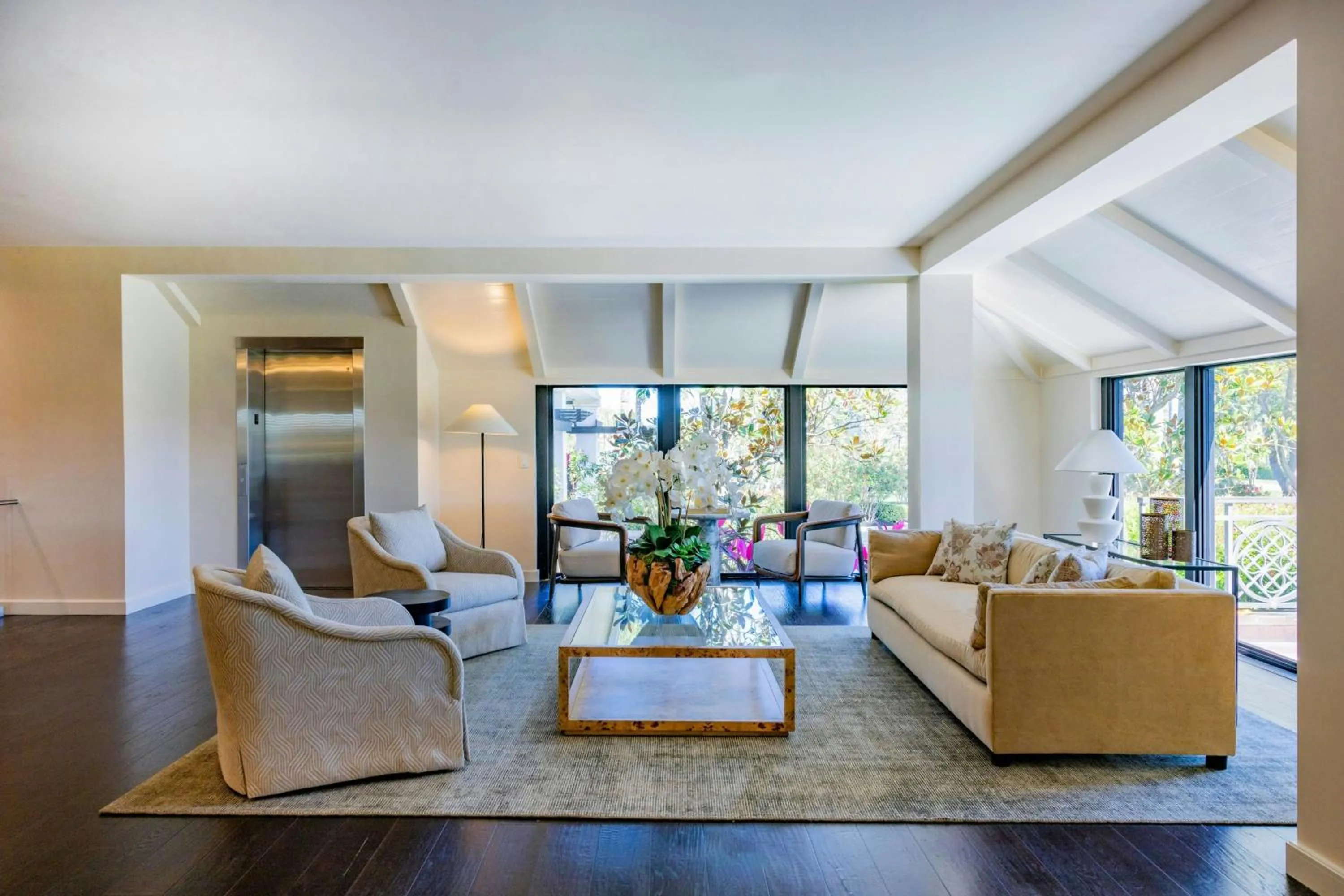 Lobby or reception in The Seagate Hotel, Golf & Beach Club, Autograph Collection