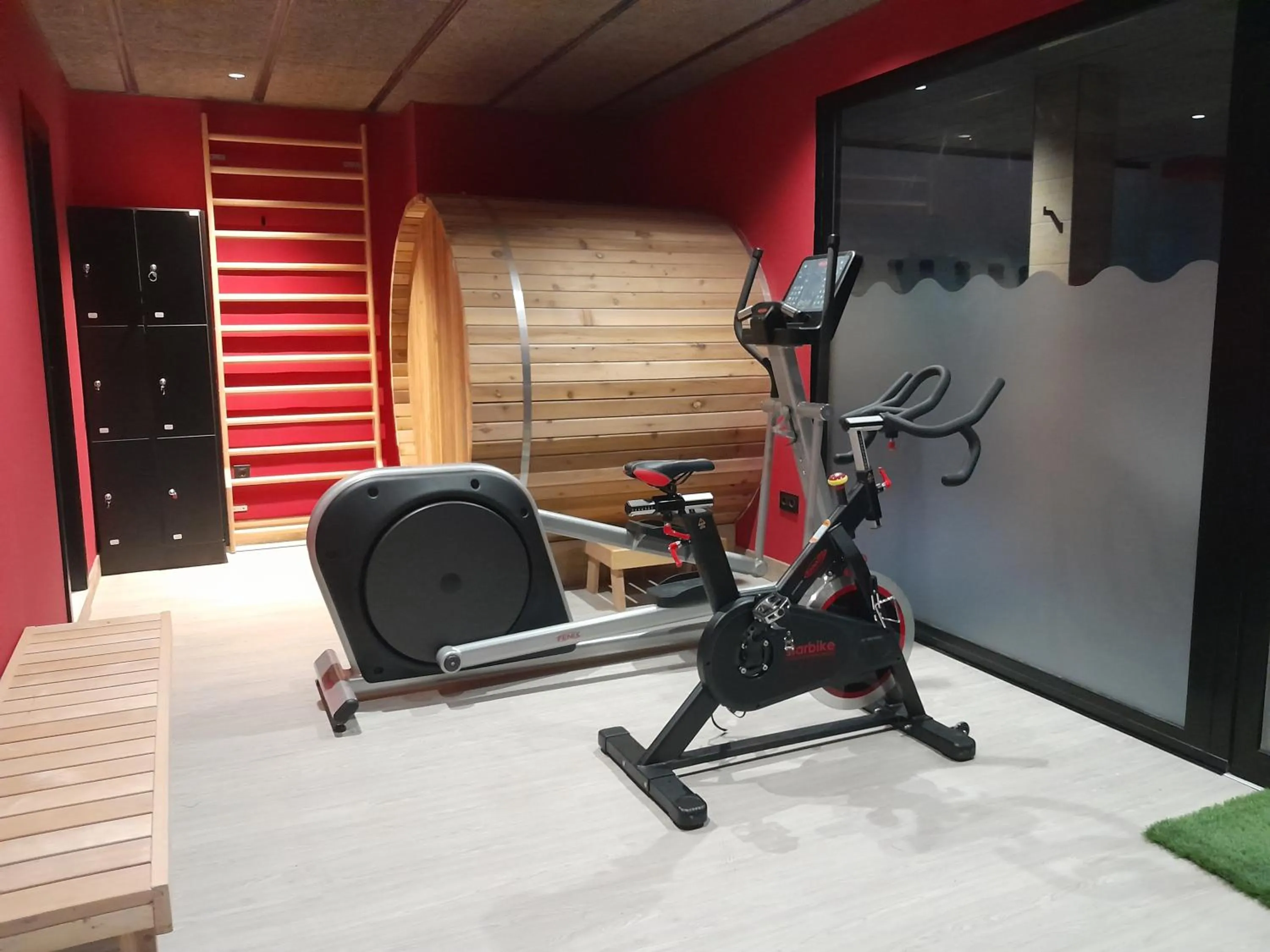 Fitness centre/facilities in AZAHAR BEACH Red Apartments & Spa