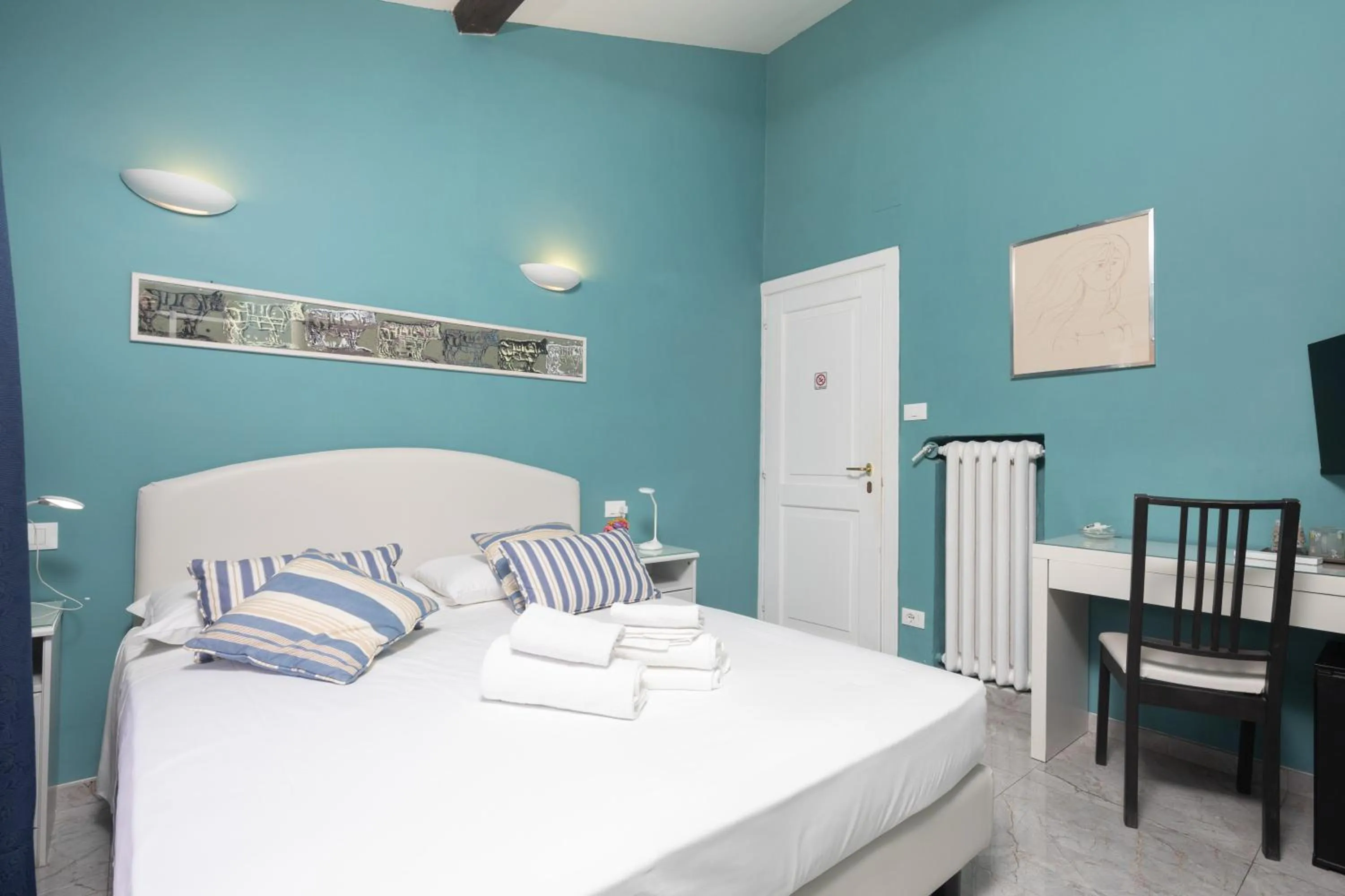 Bedroom, Bed in Hotel Jolì