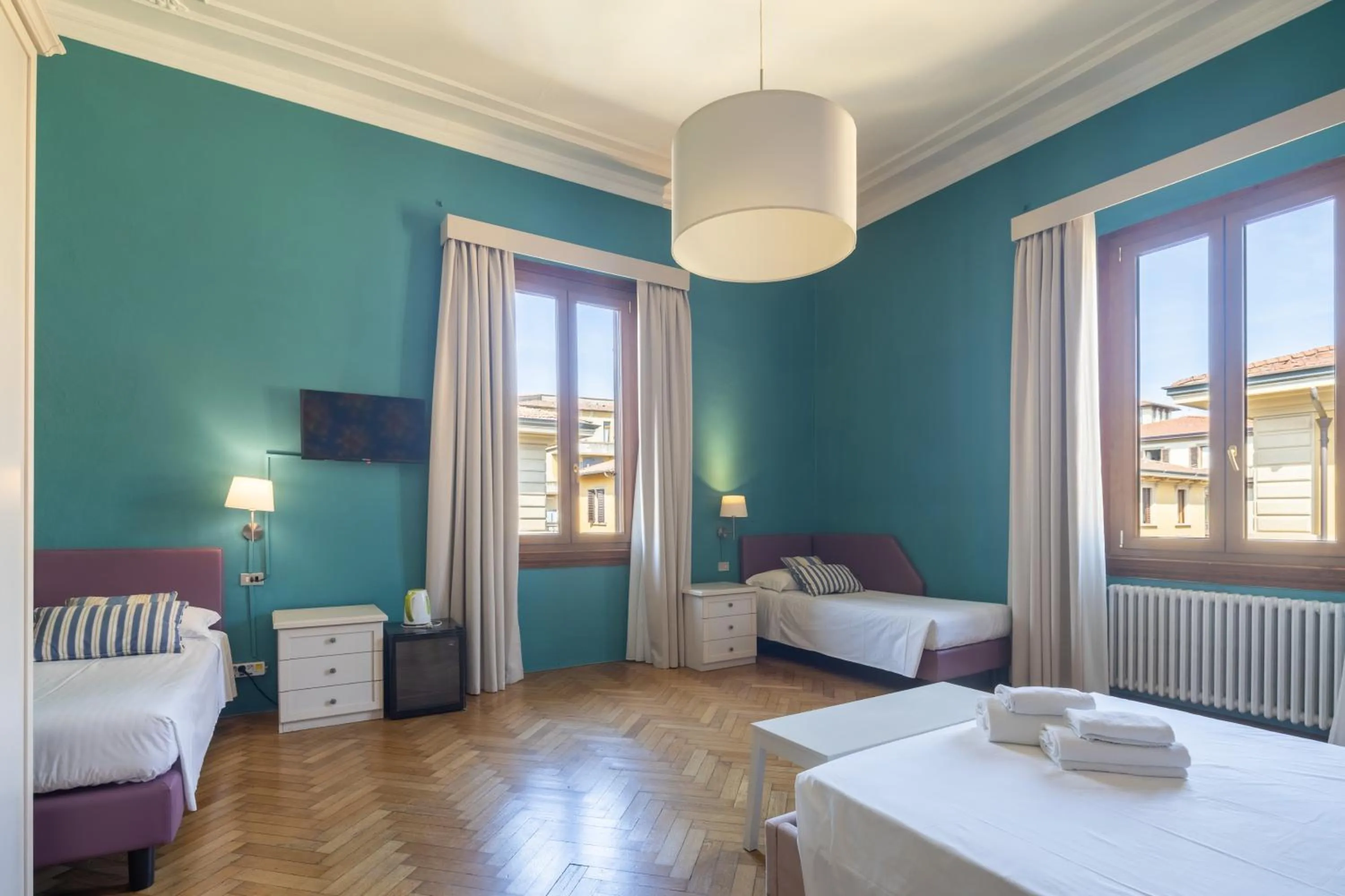 Photo of the whole room, Bed in Hotel Jolì