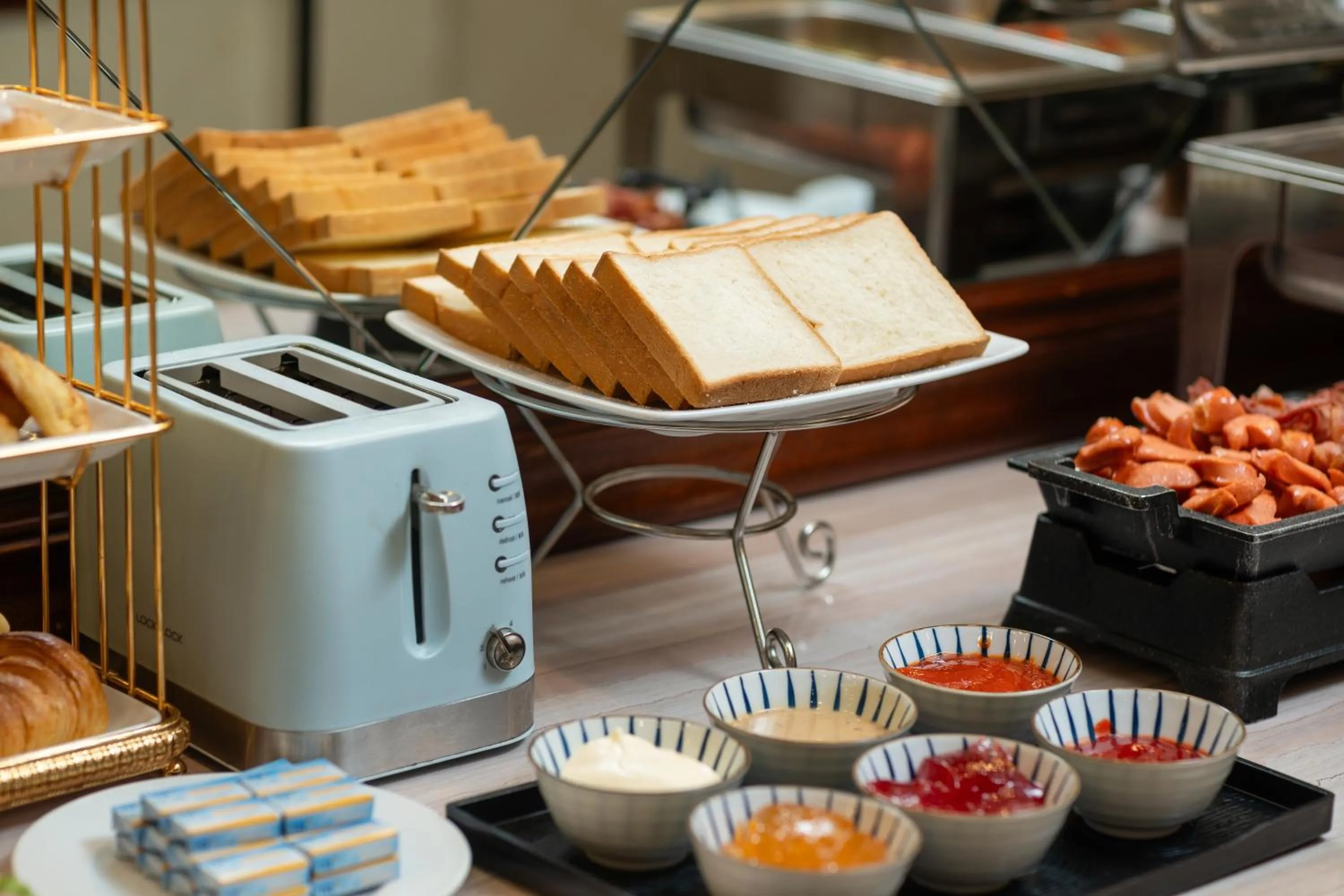 Food and drinks in The West Hotel & Spa