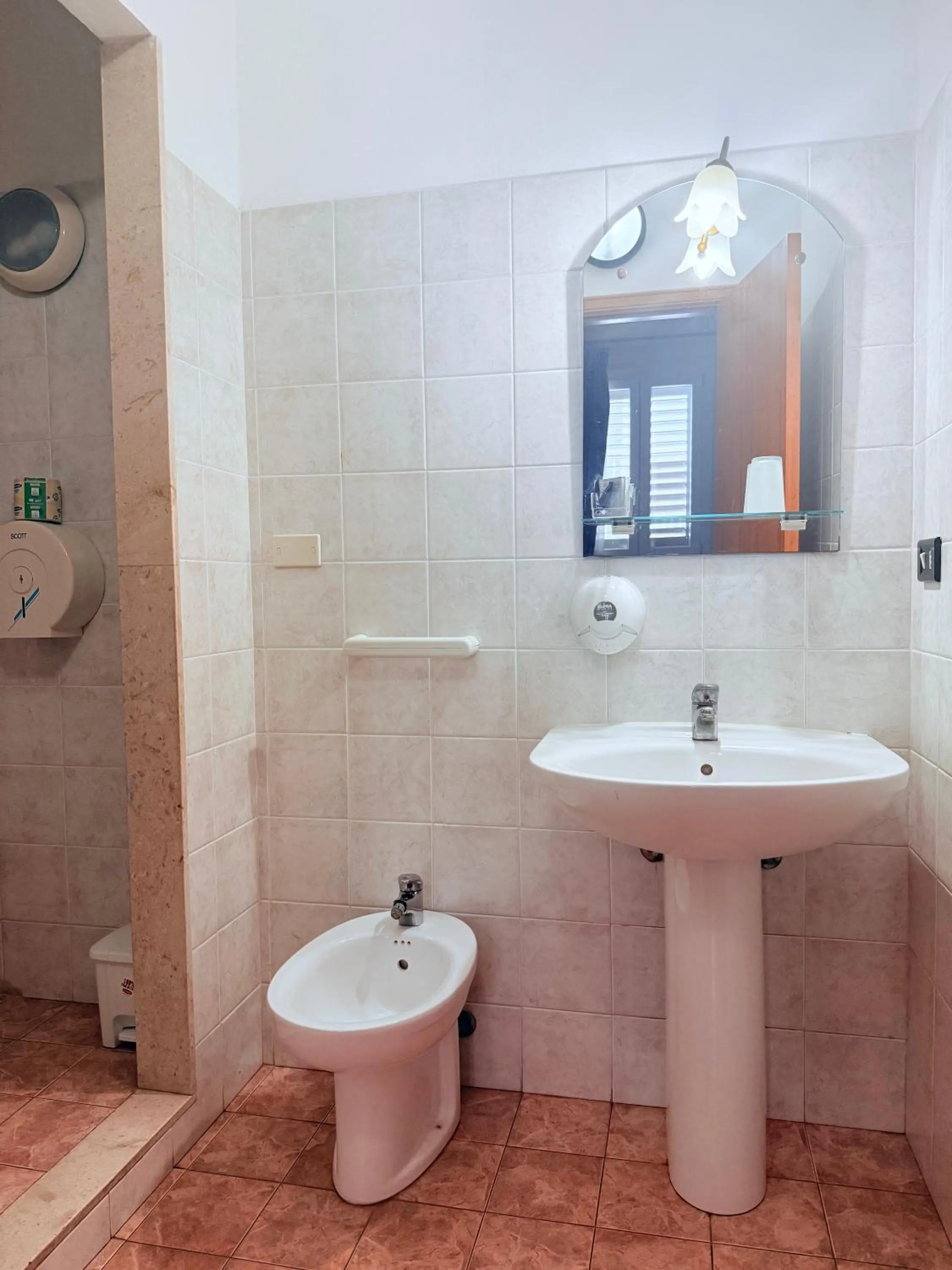 Bathroom in Hotel Archimede Ortigia