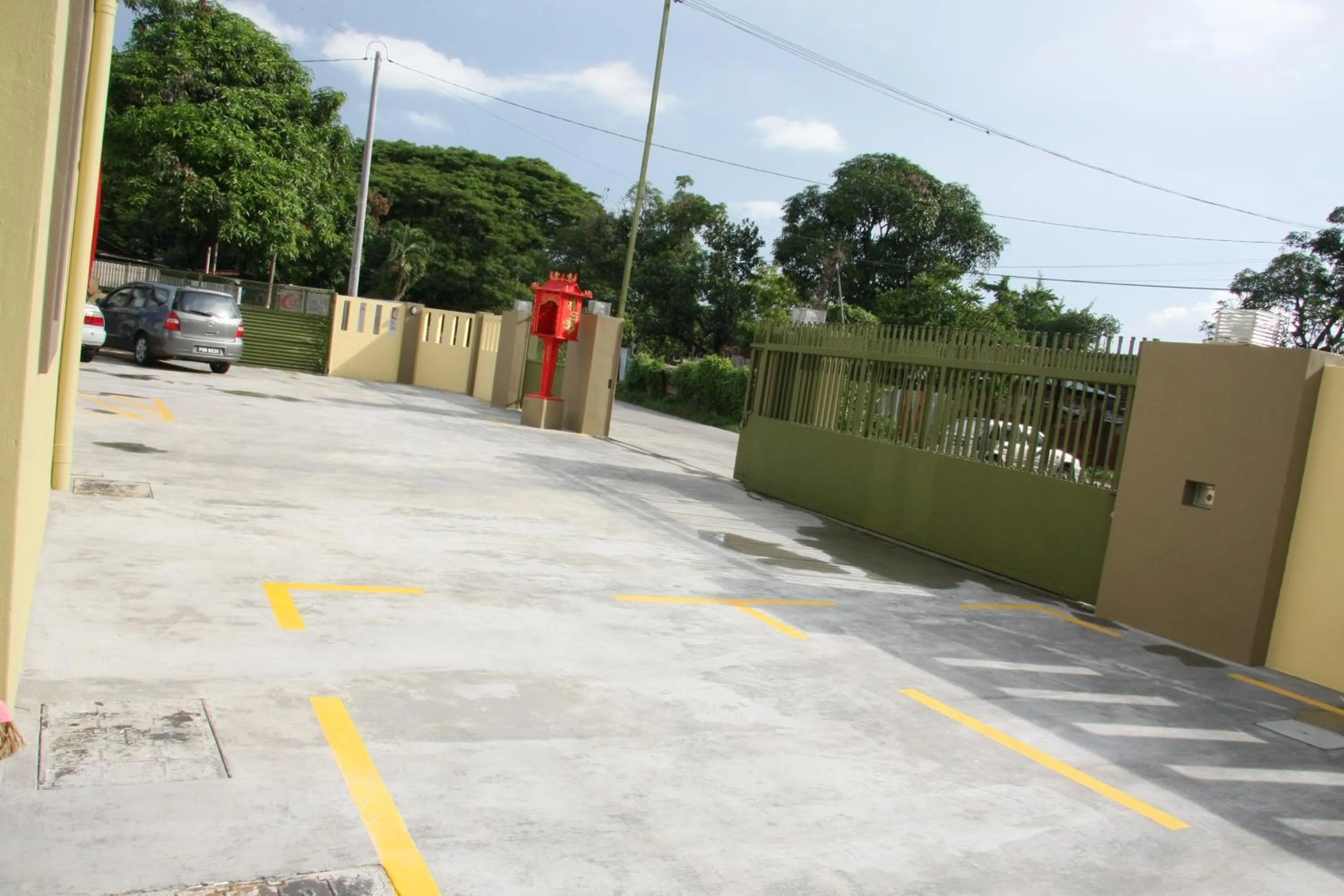 Parking in Value Inn Homestay