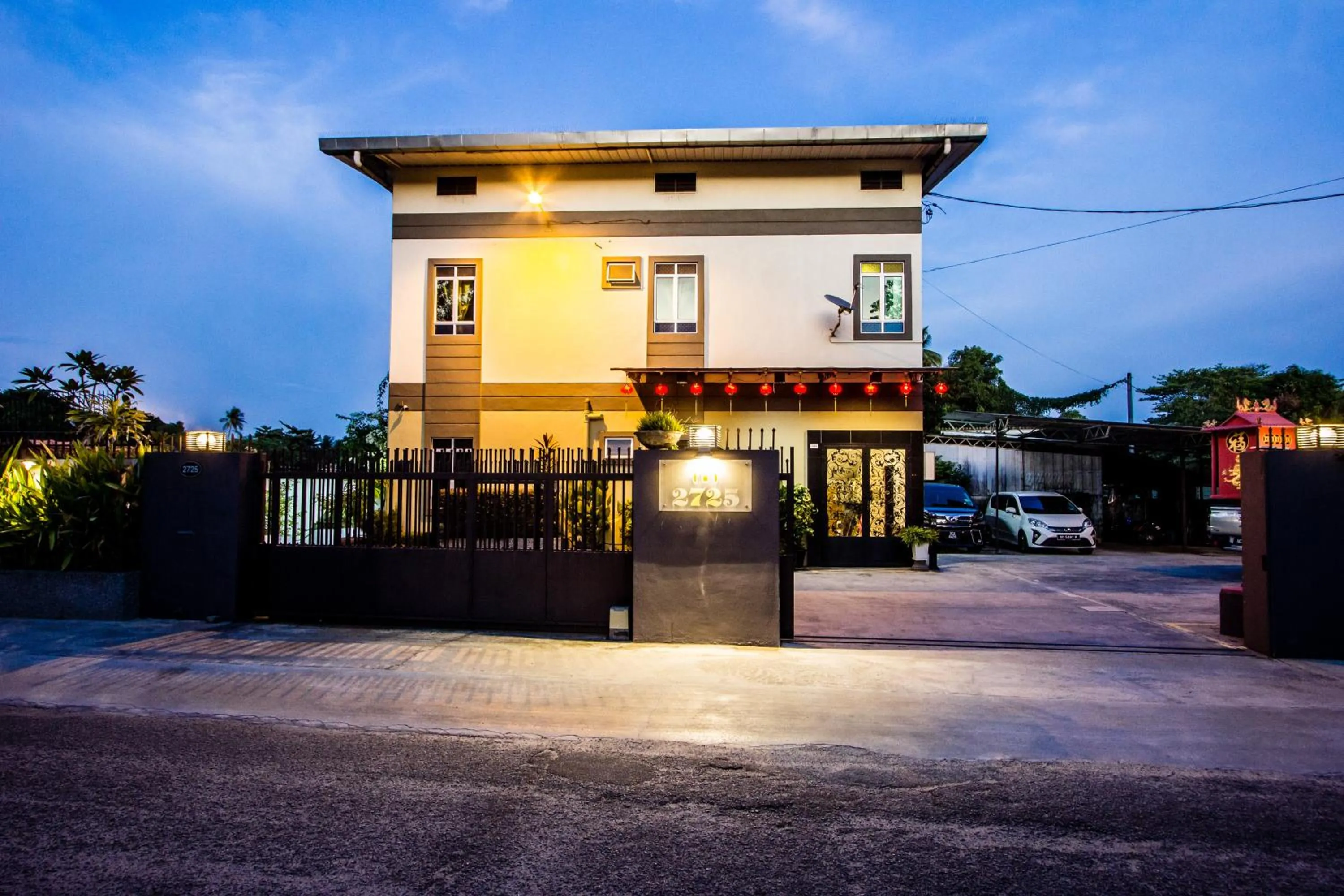 Property building in Value Inn Homestay
