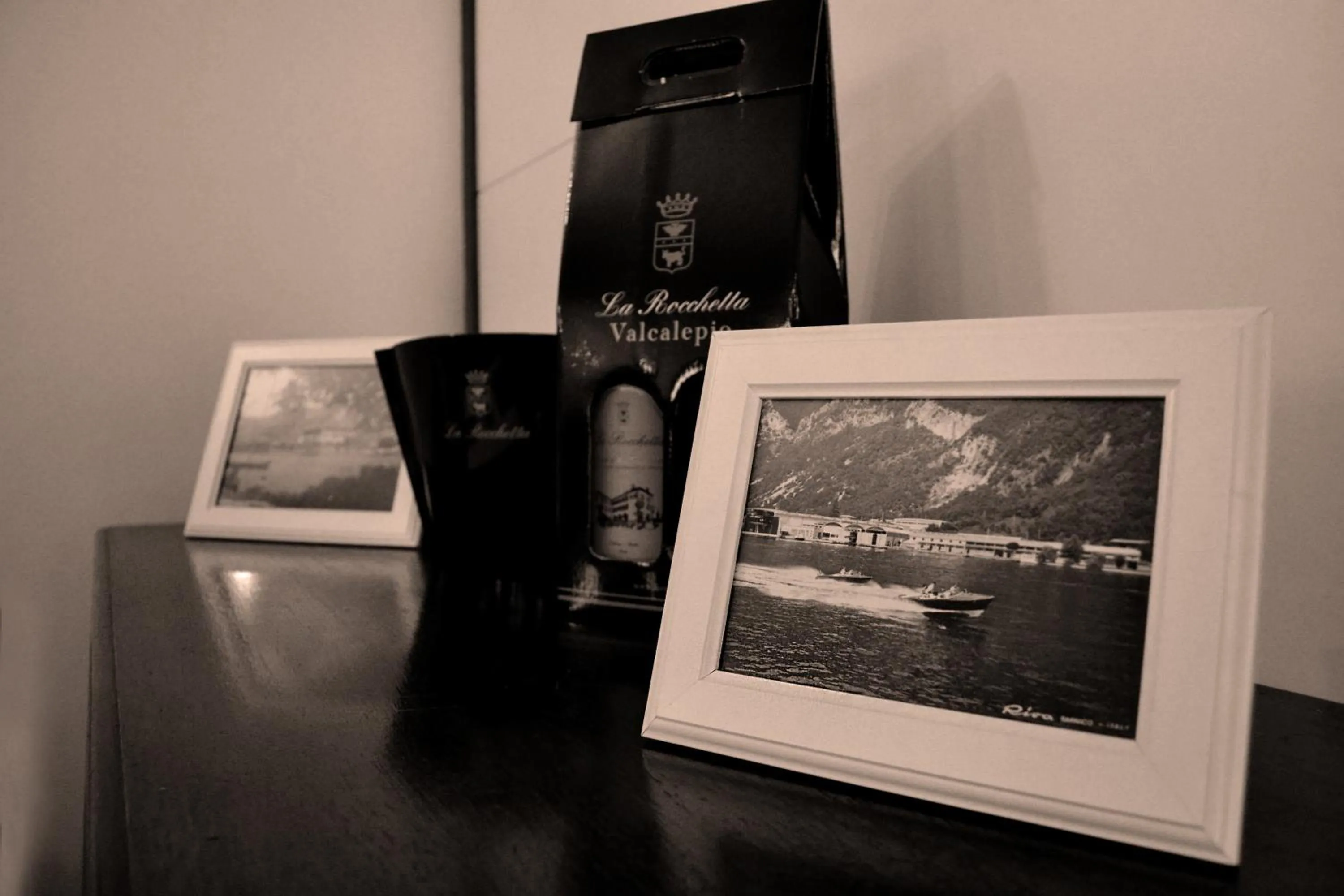 Decorative detail in Hotel Sebino