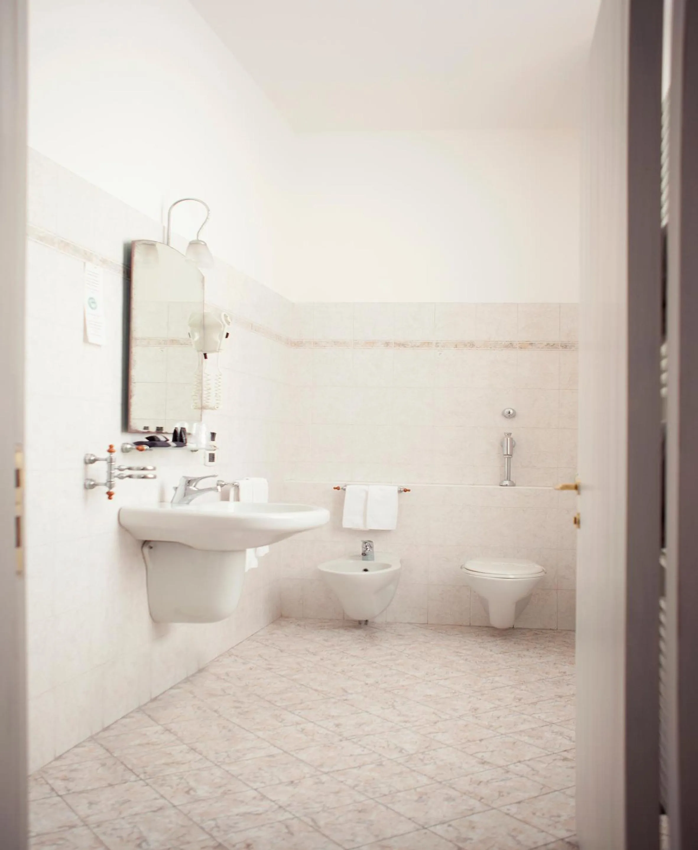 Hot Tub in Hotel Sebino