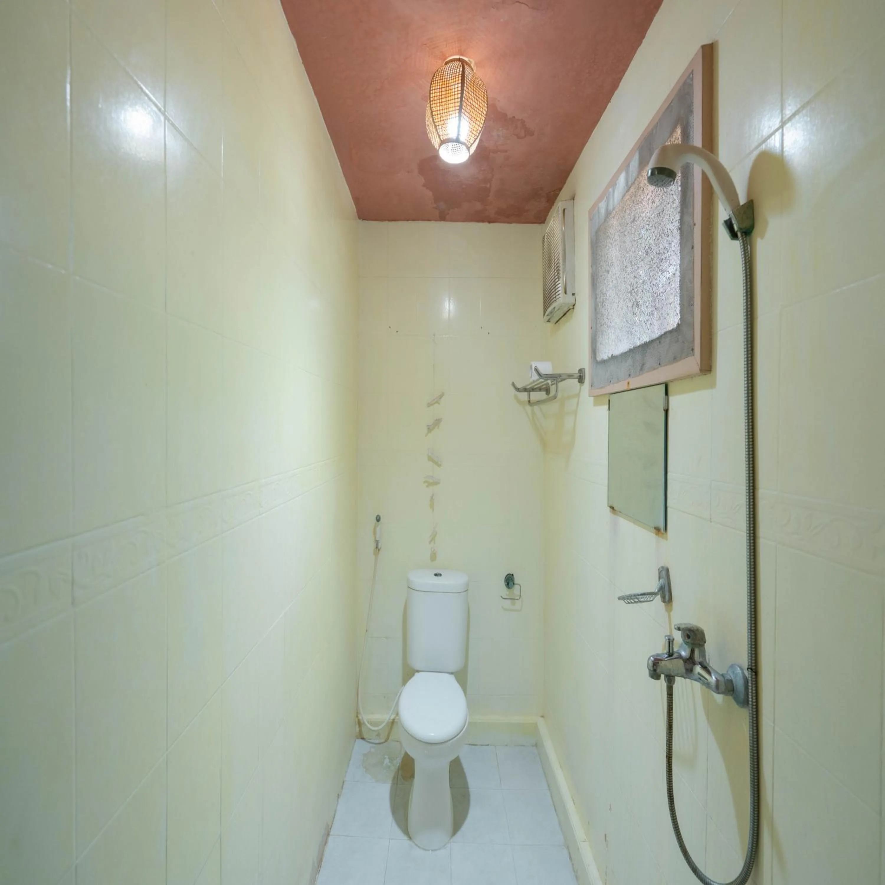 Bathroom in Gili White Bamboo Resort