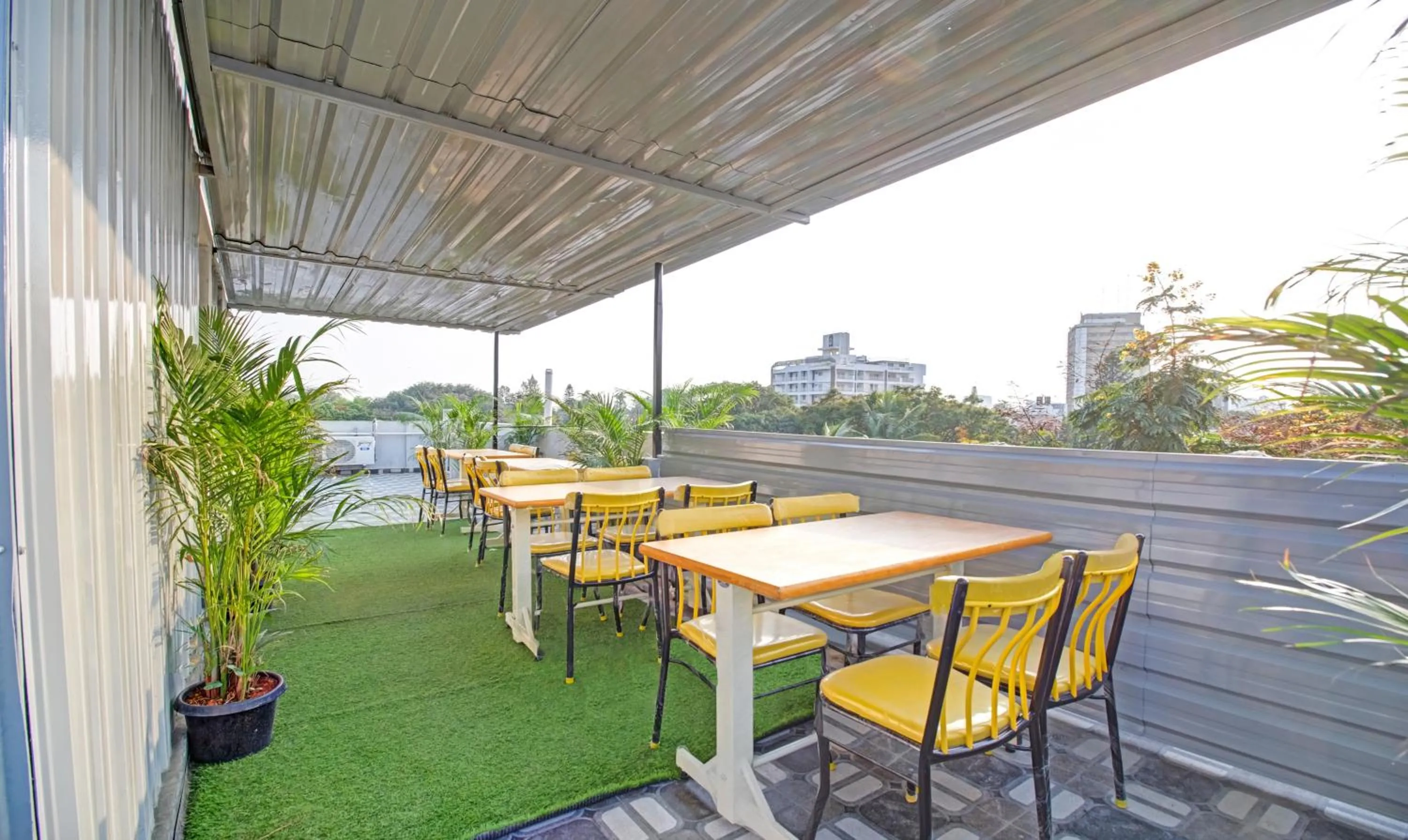 Balcony/Terrace in Treebo White Inn