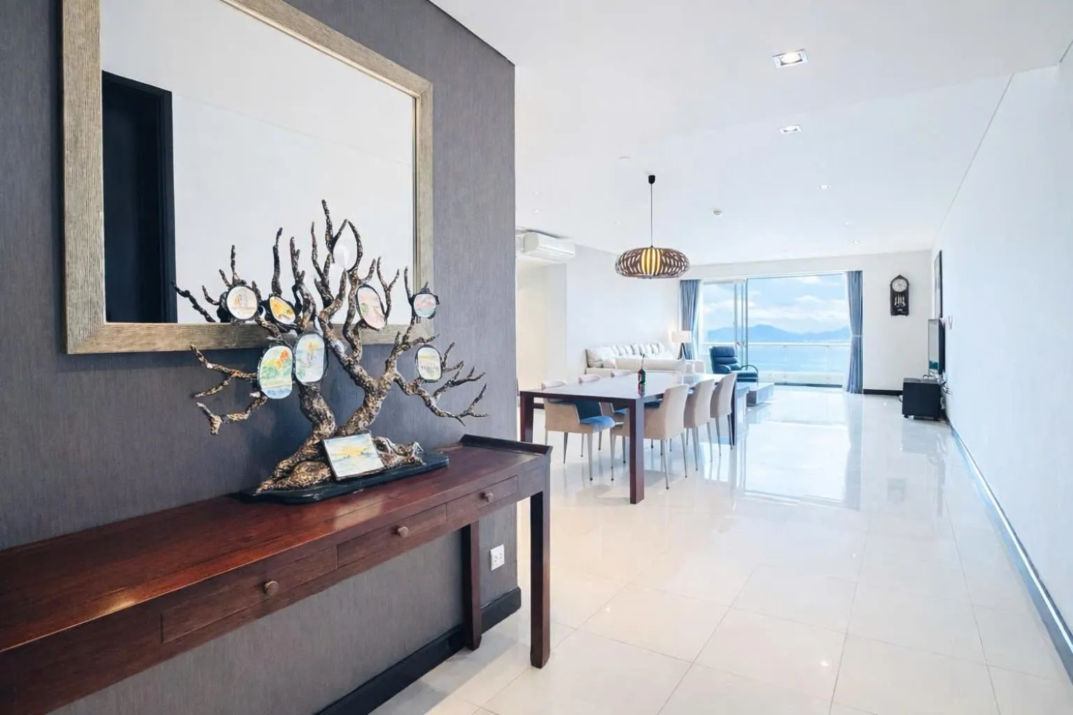 Guests in The Sea Luxury Nha Trang Apartment