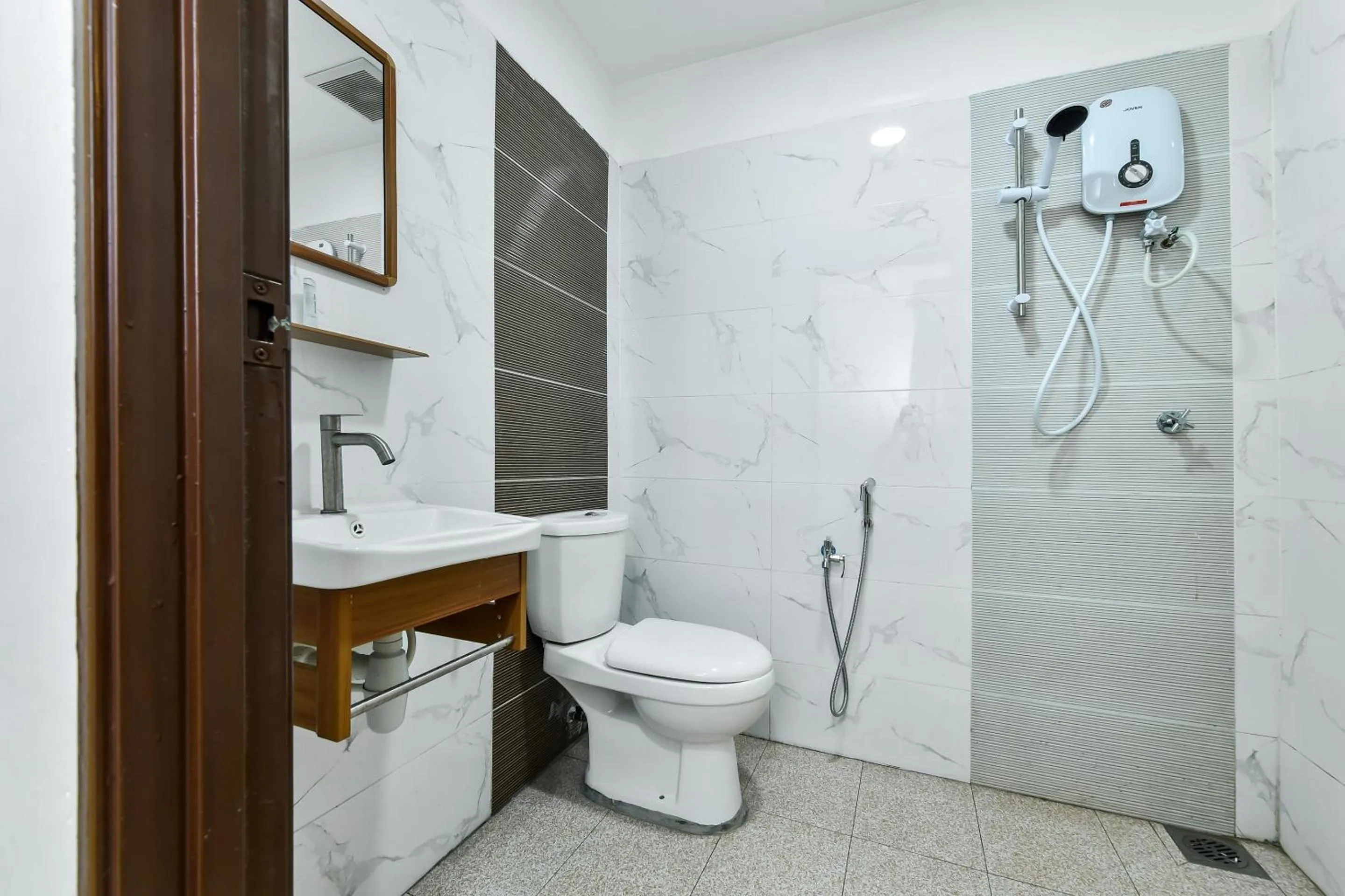 Bathroom in Hotel O Usima Forest Resort