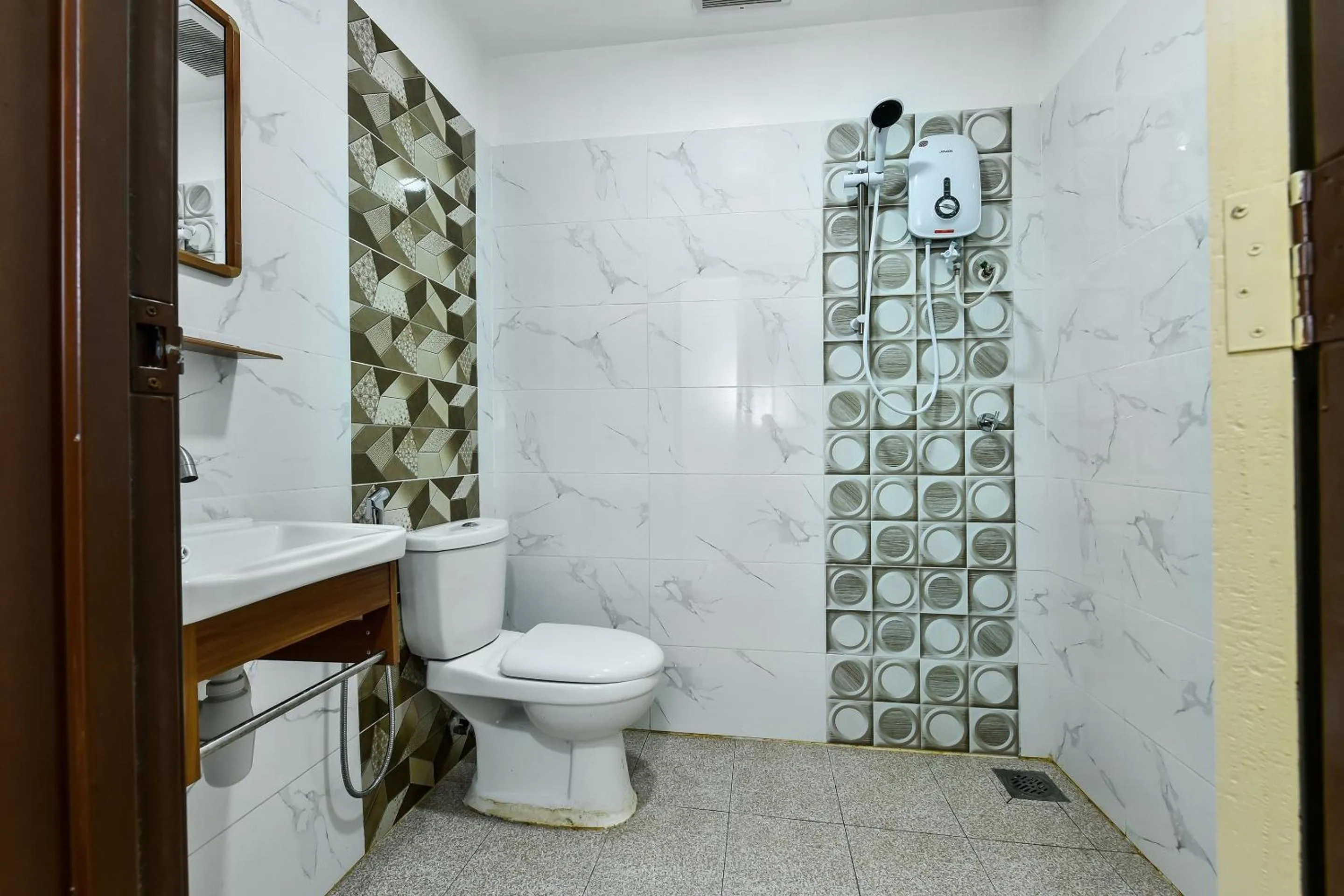 Bathroom in Hotel O Usima Forest Resort