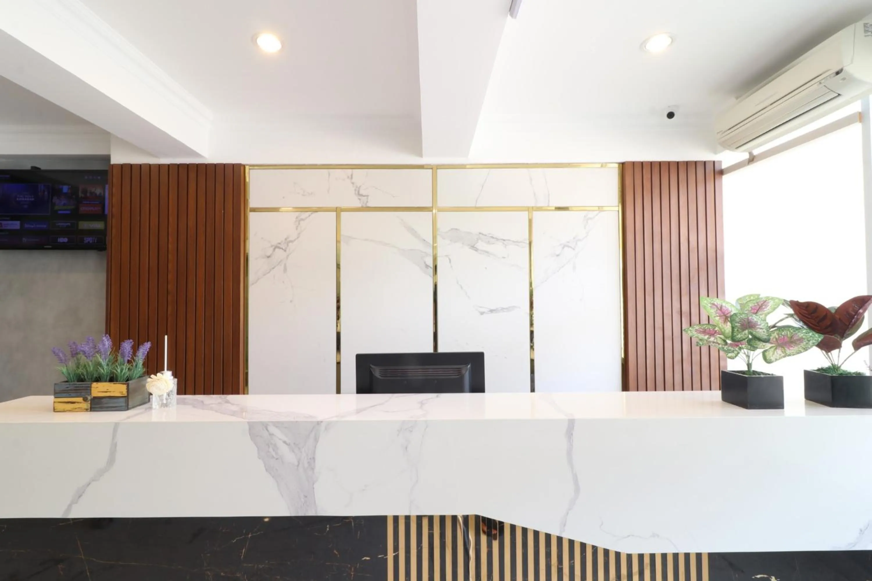 Lobby or reception in Flamenco Urban Living