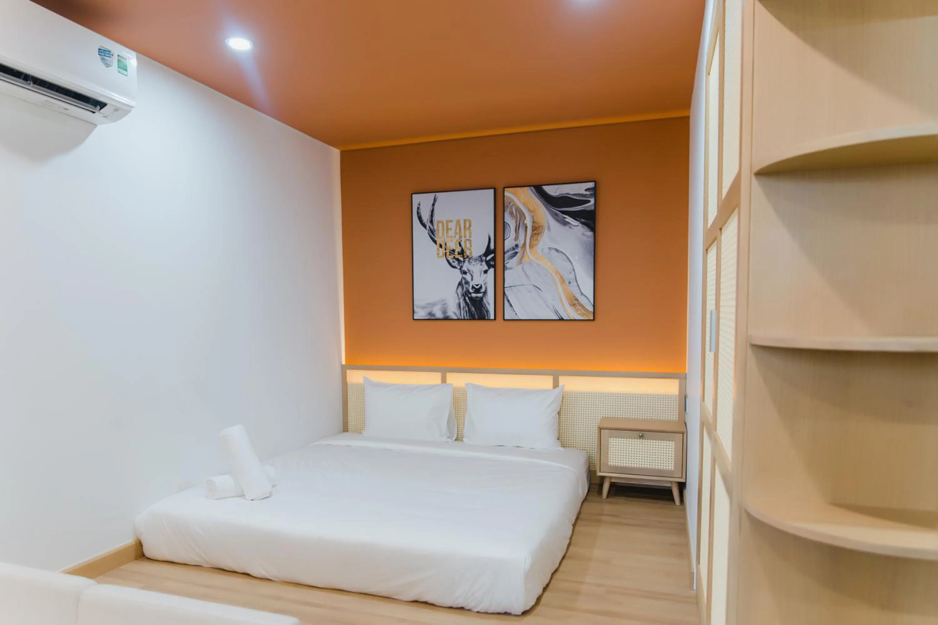 Bed in SHI HOUSE by Haviland